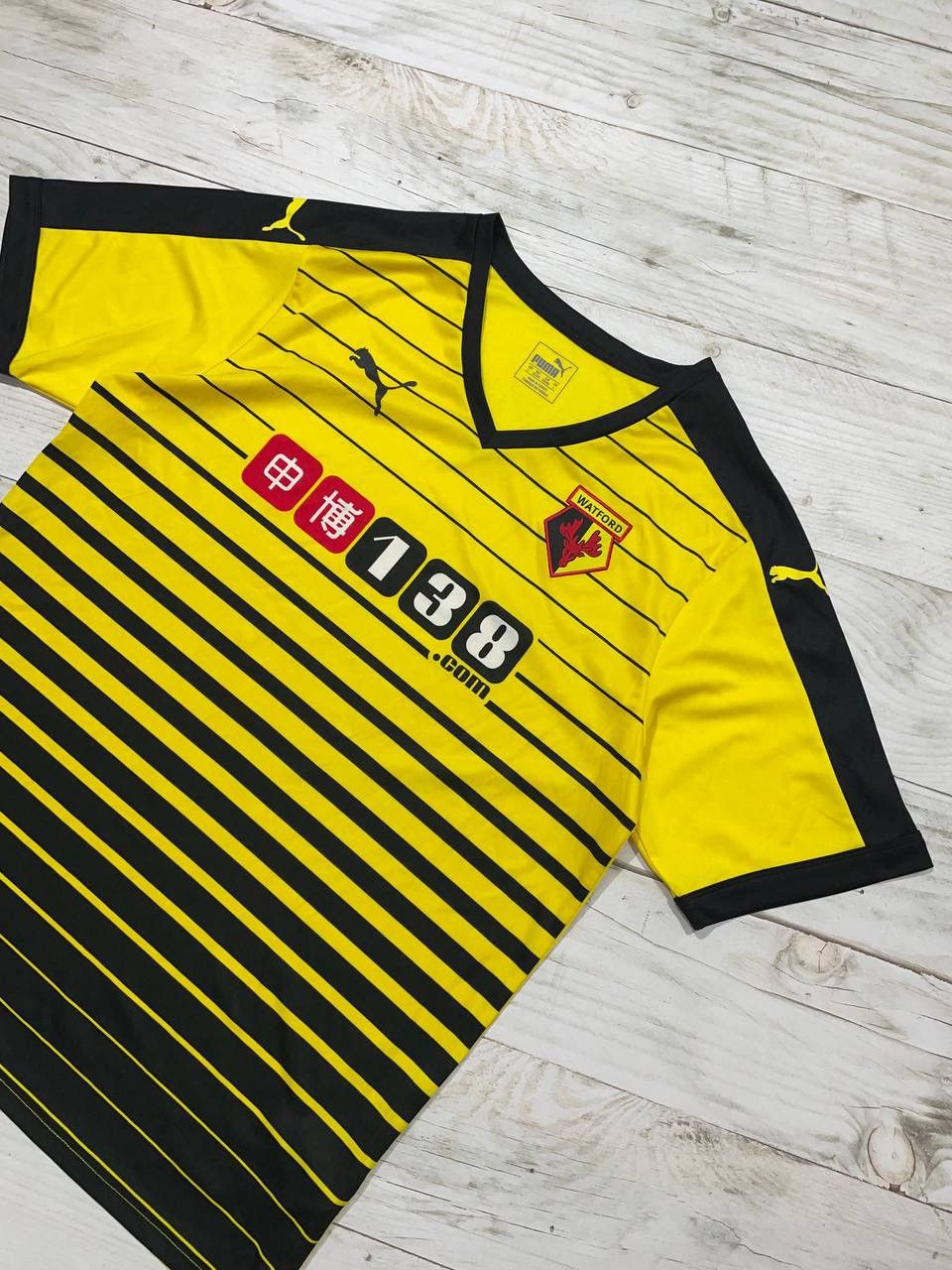 Puma Puma Watford 2015 2016 Home Shirt Soccer Jersey Football Size US L / EU 52-54 / 3 - 2 Thumbnail