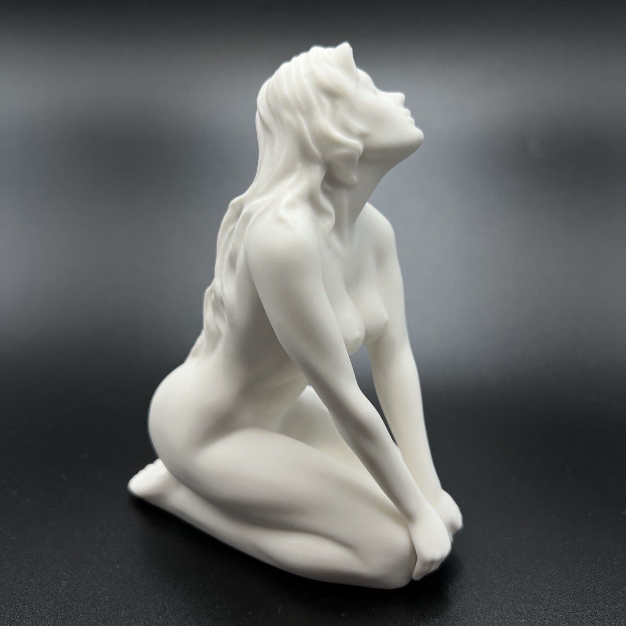 Naked Girl Lady Figure White Porcelain Made Italy 14 cm