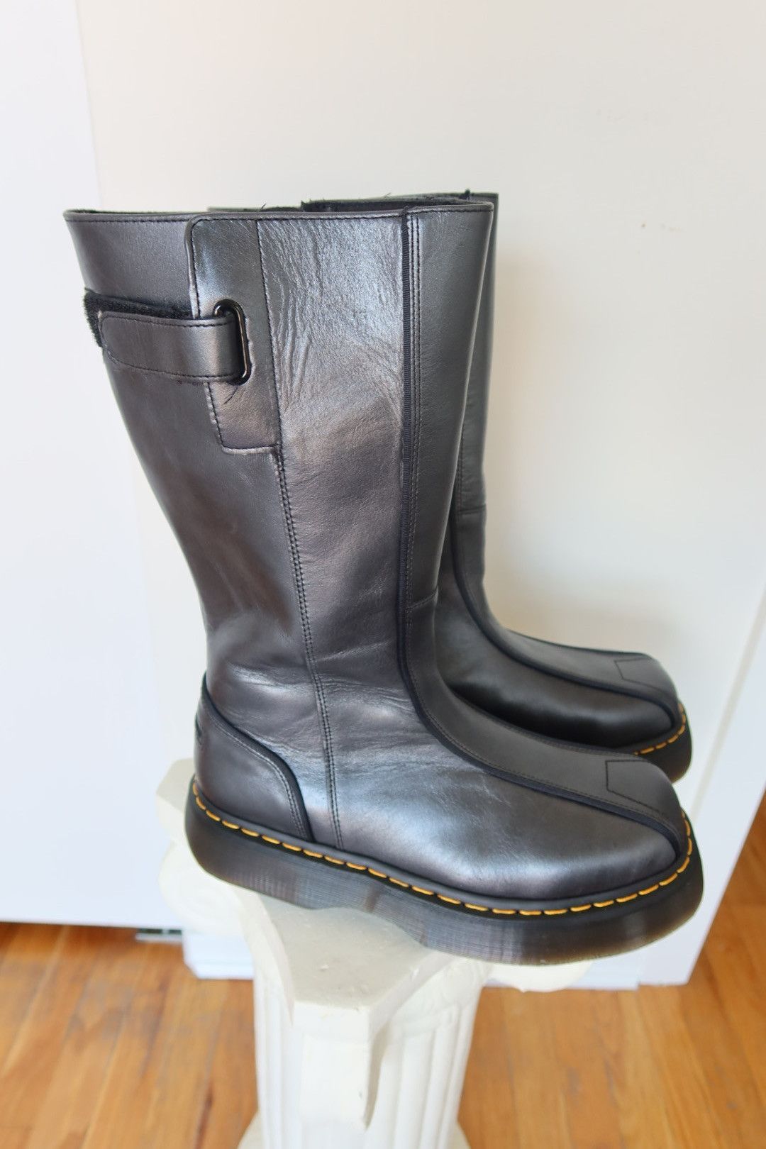 Dr. Martens Doc Marten Buzz Hi Tall Eclipse Leather Boots Size US 10 / IT 40 - 3 Thumbnail