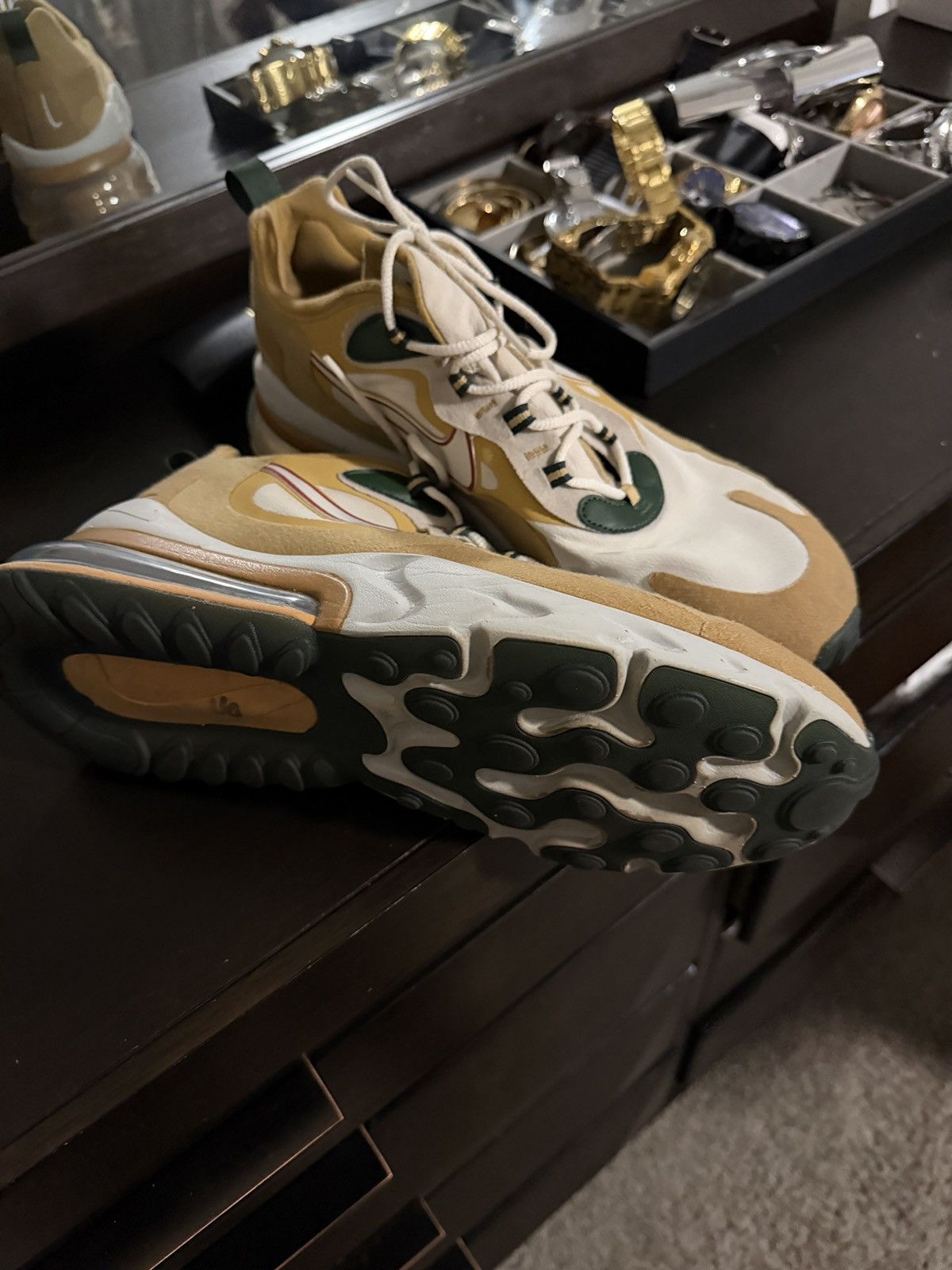 Nike Nike mens size 11 very good condition Size US 11 / EU 44 - 2 Thumbnail