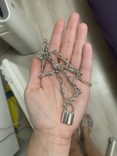 Urban Heritage Punk Lock Barbed Wire Necklace Size ONE SIZE - 4 Thumbnail