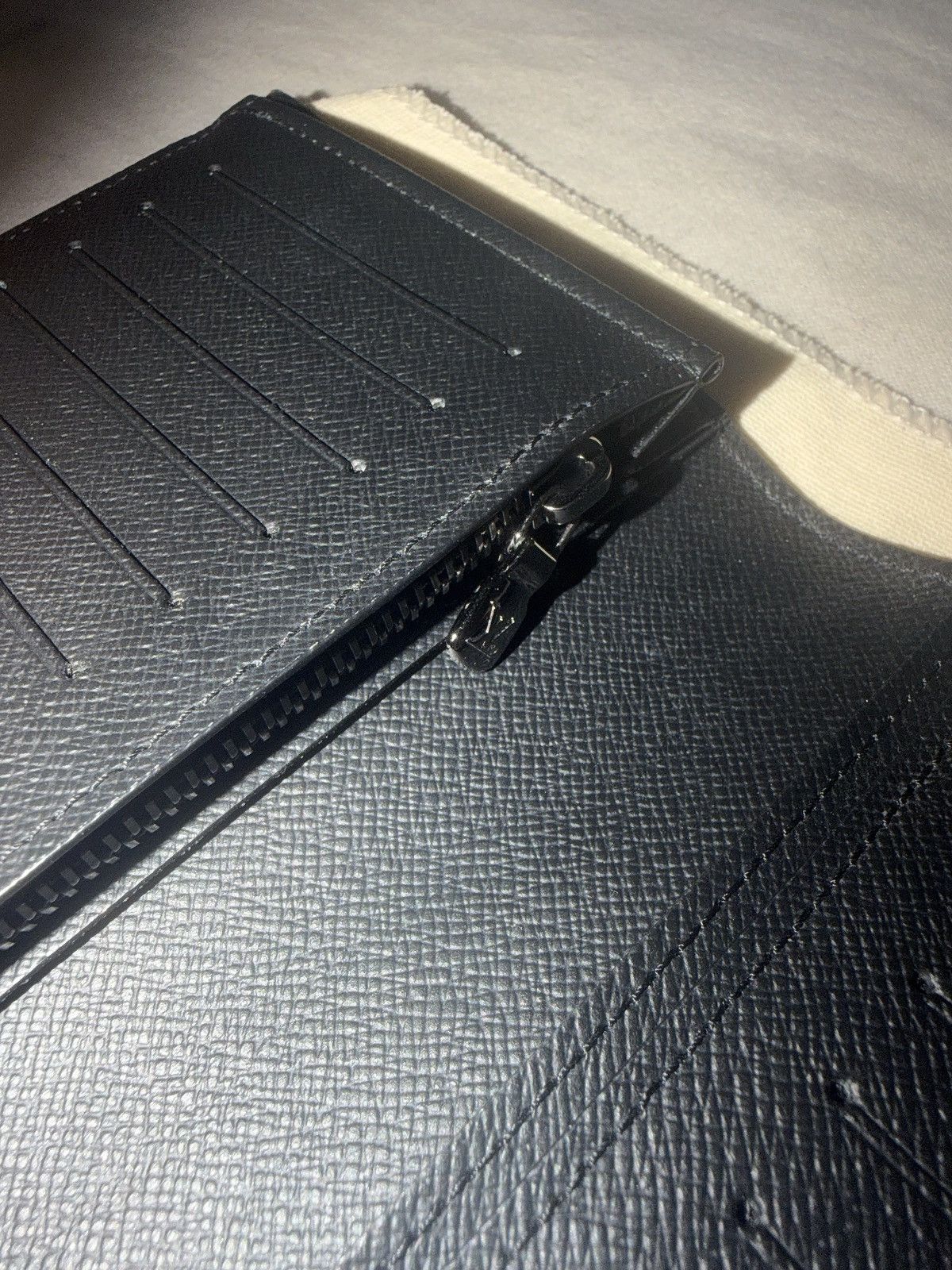 Louis Vuitton Louis Vuitton Brazza Wallet in Monogram Eclipse Size ONE SIZE - 9 Thumbnail