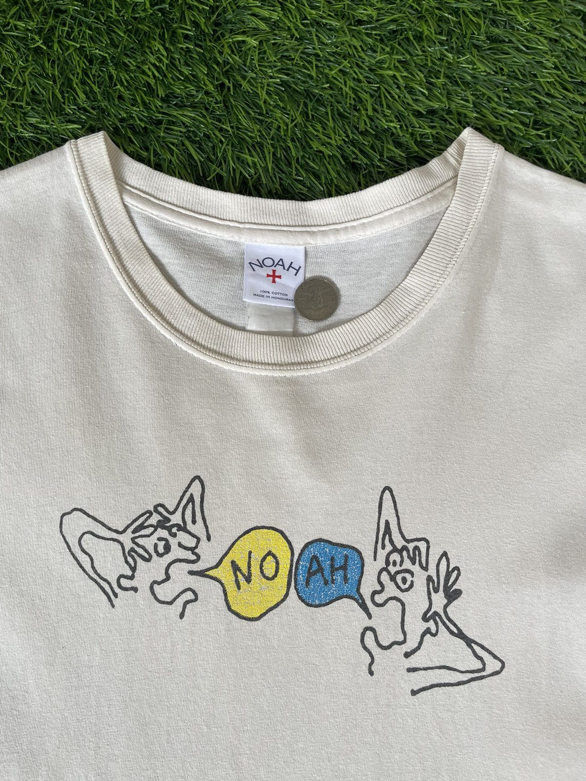 Noah Hype🔥NOAH🔥Art White Tshirt Y2k Size US L / EU 52-54 / 3 - 10 Thumbnail