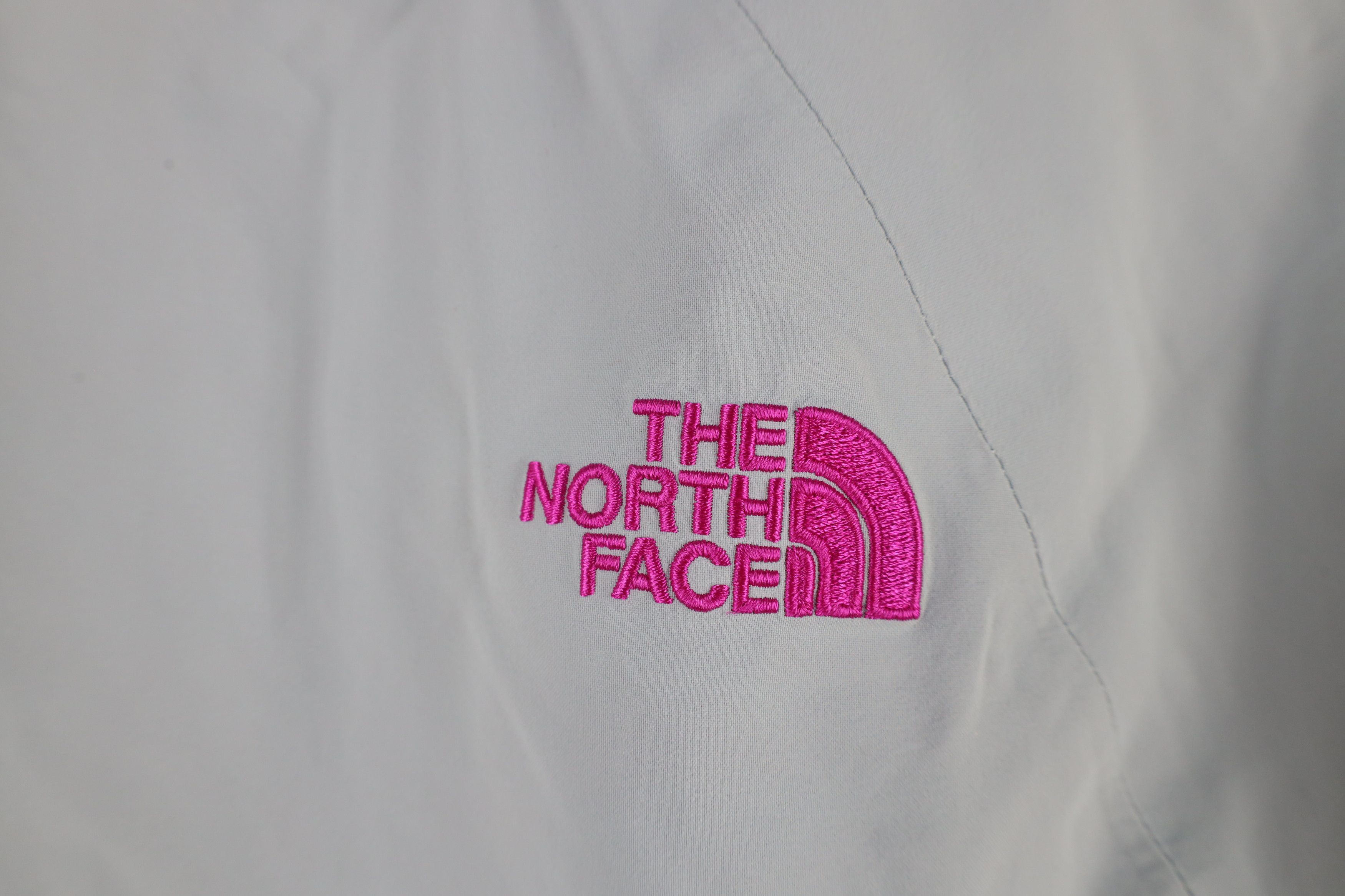 The North Face × Vintage The North Face Waterproof DryVent Hooded Rain Jacket Size M / US 6-8 / IT 42-44 - 15 Thumbnail