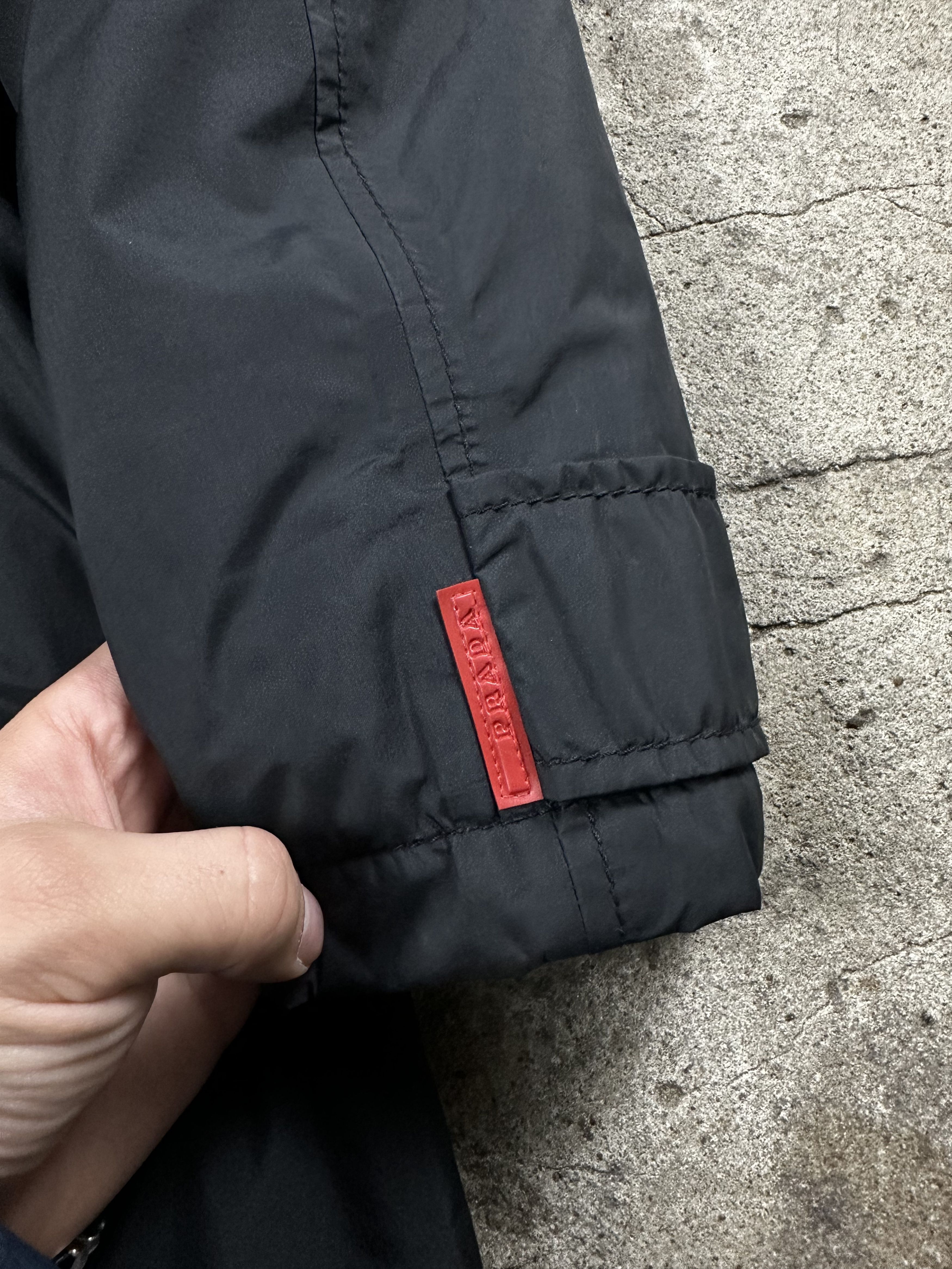 Prada 2000s Prada Fur Gore-tex Archive Vintage Nylon Coat Size L / US 10 / IT 46 - 8 Thumbnail