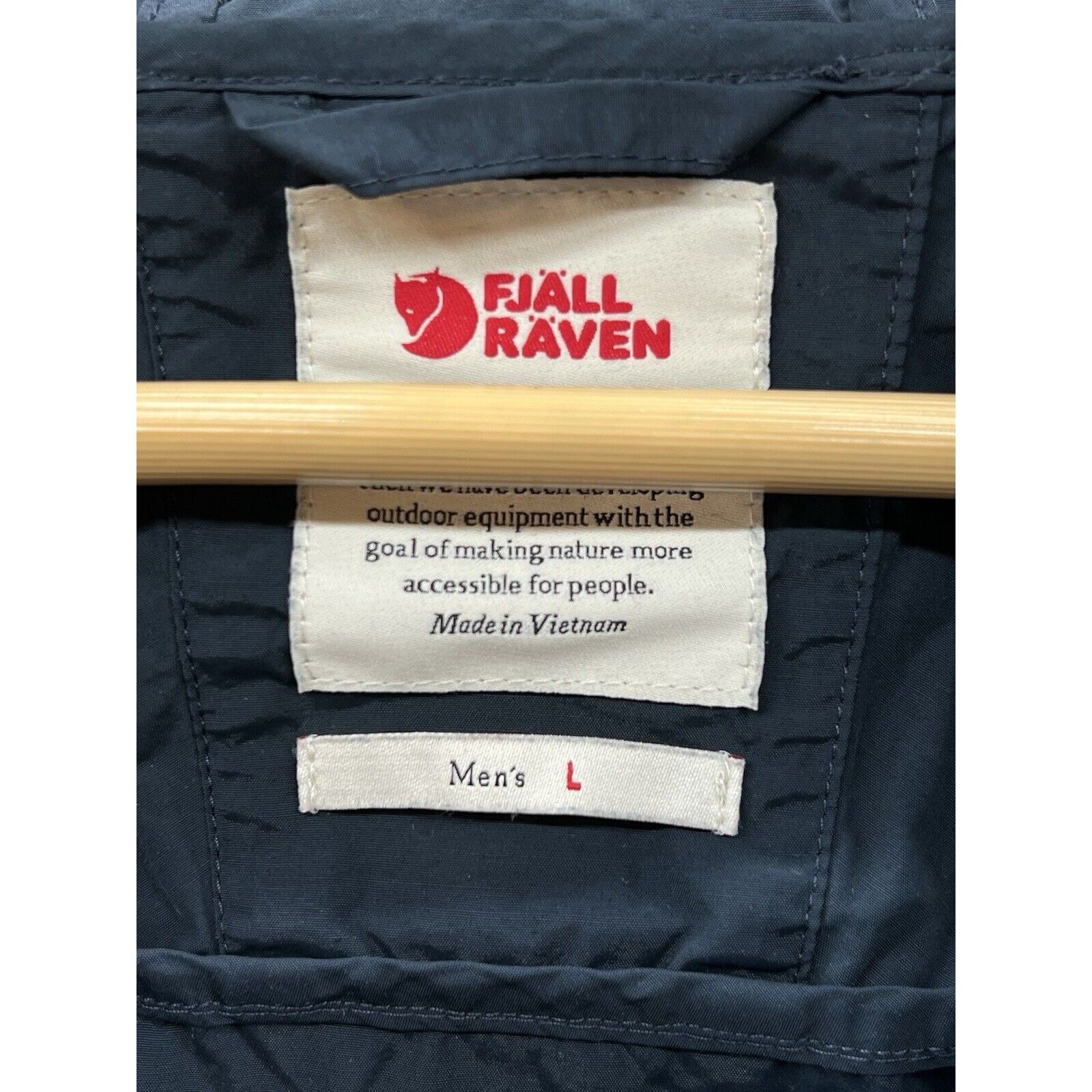 Fjallraven FJALLRAVEN 82606 High Coast Wind Jacket Hooded Lightweight Size US L / EU 52-54 / 3 - 3 Thumbnail