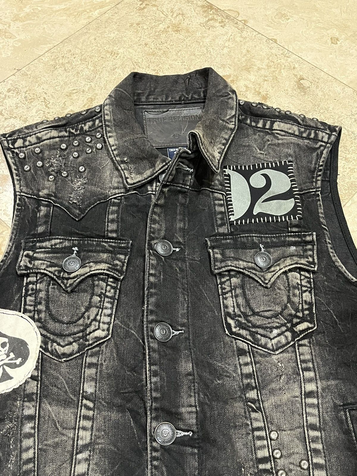 True Religion Y2K True Religion Black Distressed Studded Denim Jacket Size US M / EU 48-50 / 2 - 3 Thumbnail