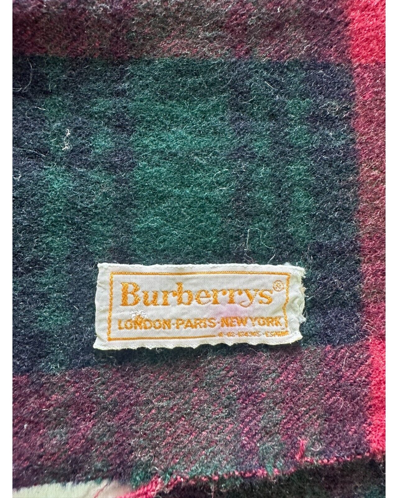 Burberry Burberrys Vintage Unisex Scarf Red 100% Cashmere Size ONE SIZE - 3 Thumbnail