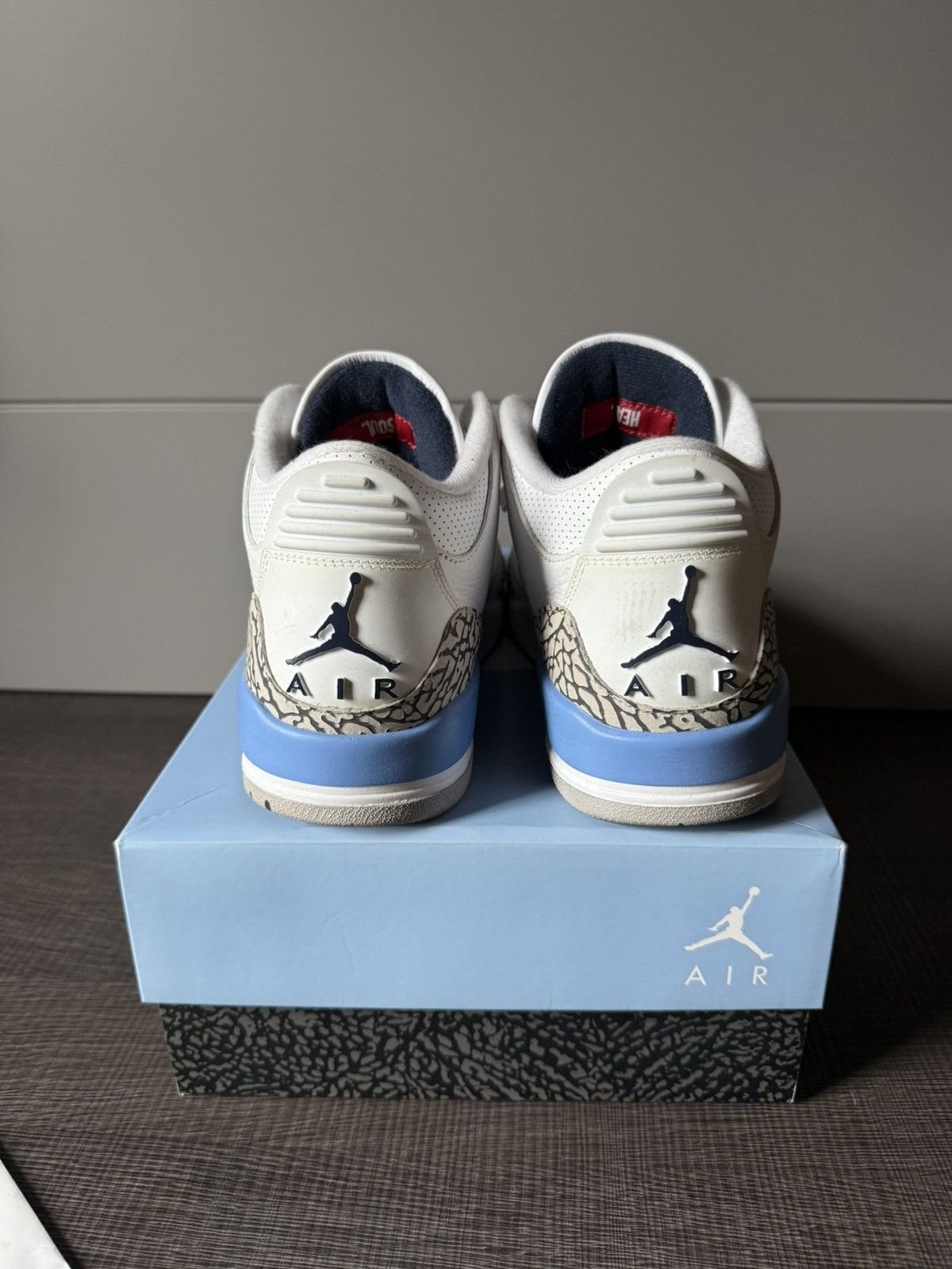 Jordan Brand Nike Air Jordan 3 Retro UNC 2020 Shoes Size US 9 / EU 42 - 4 Thumbnail