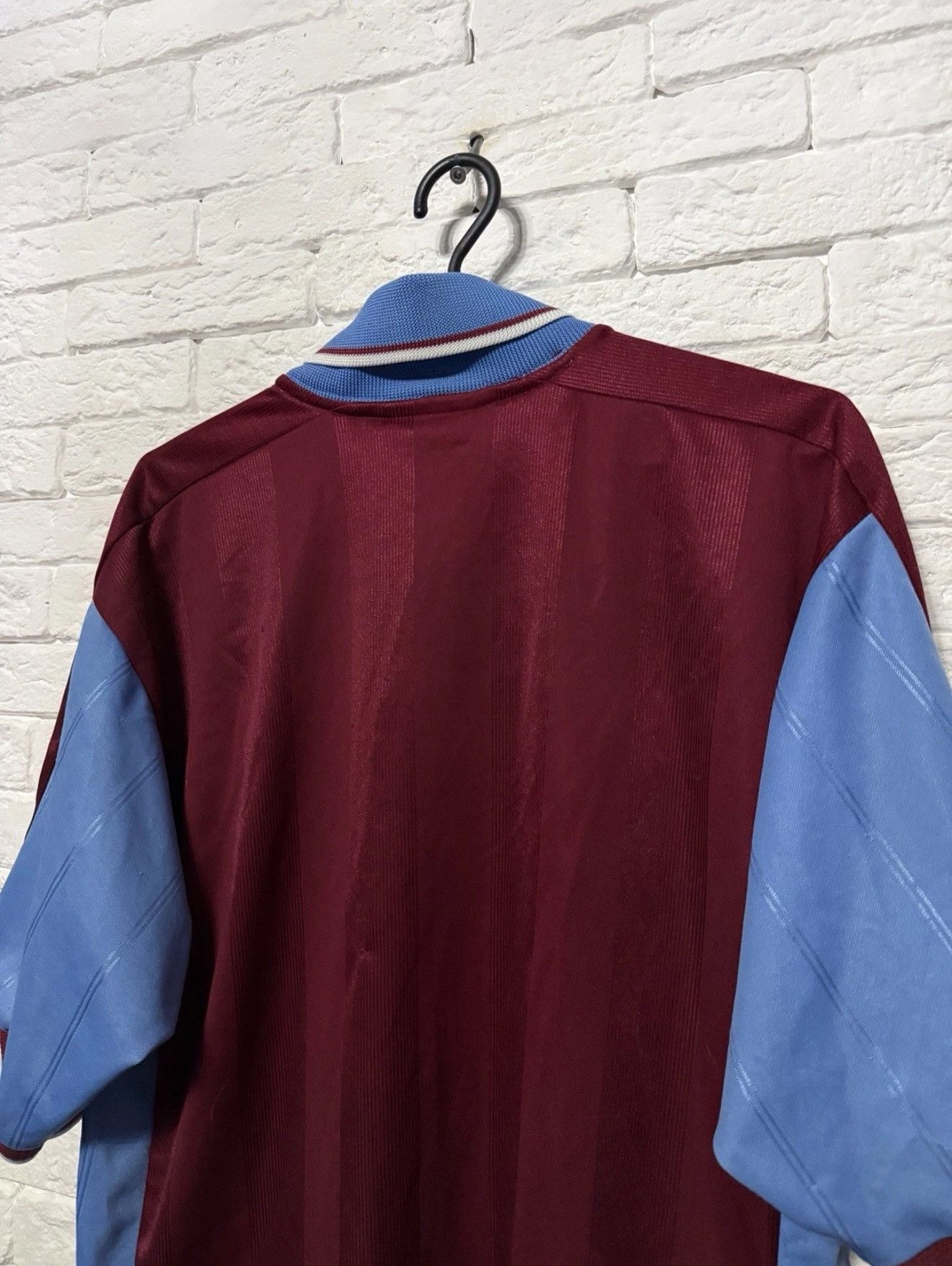 PONY Rare Vintage Pony West Ham United Jersey 97/98 Home Jersey Size US M / EU 48-50 / 2 - 9 Thumbnail