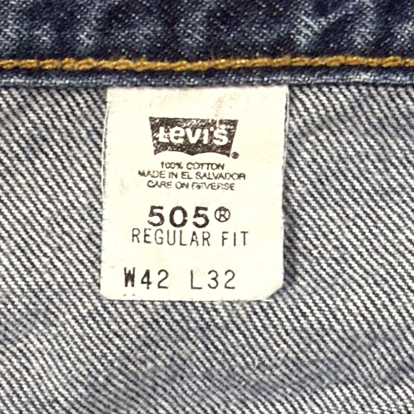 Levi's VINTAGE Levi's 505 Jeans Dark Wash Denim Regular Fit Adult 42x32 Straight Mens Size US 42 / EU 58 - 4 Thumbnail