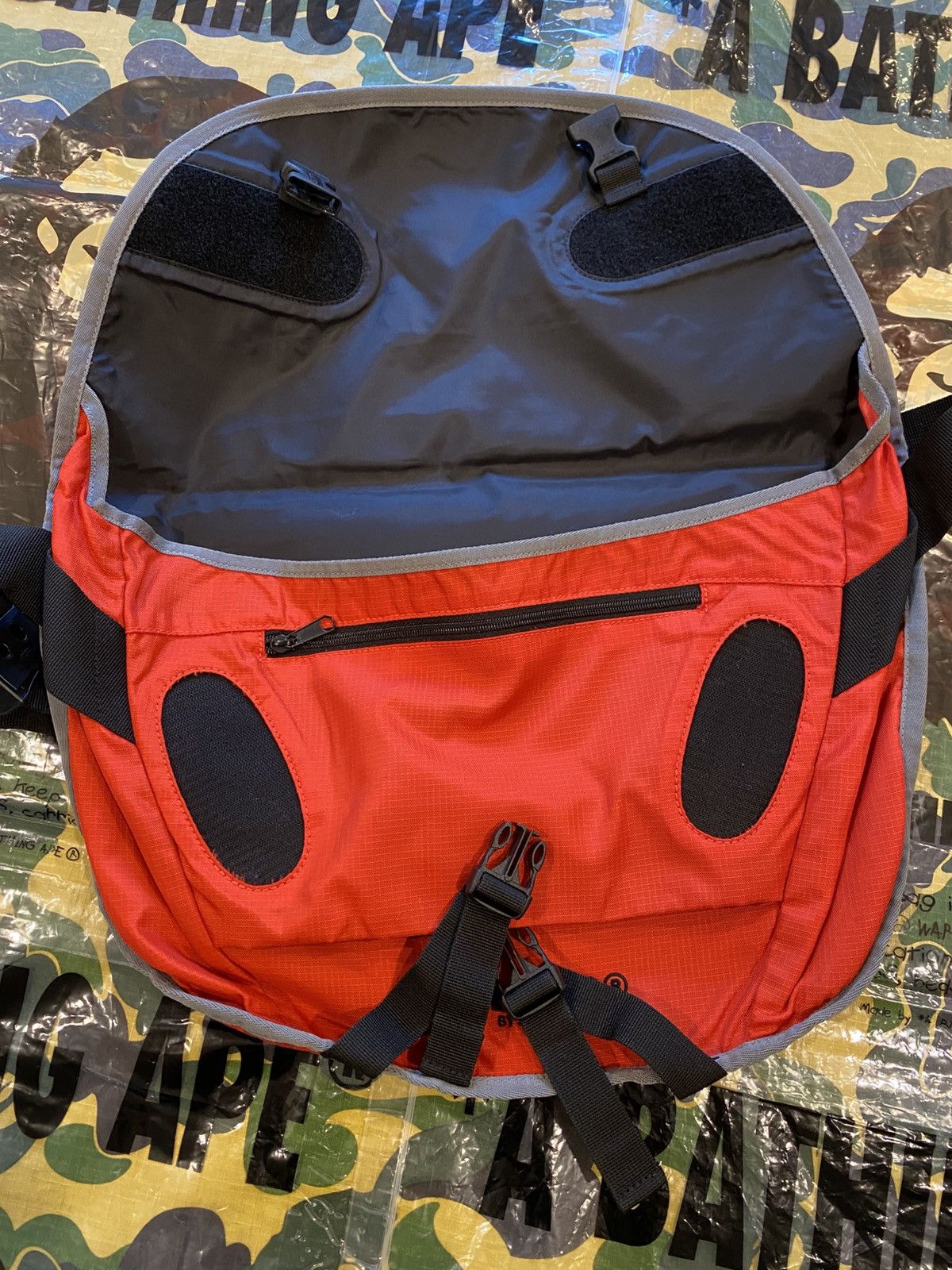 Bape Baby Milo Messenger Bag Size ONE SIZE - 5 Thumbnail