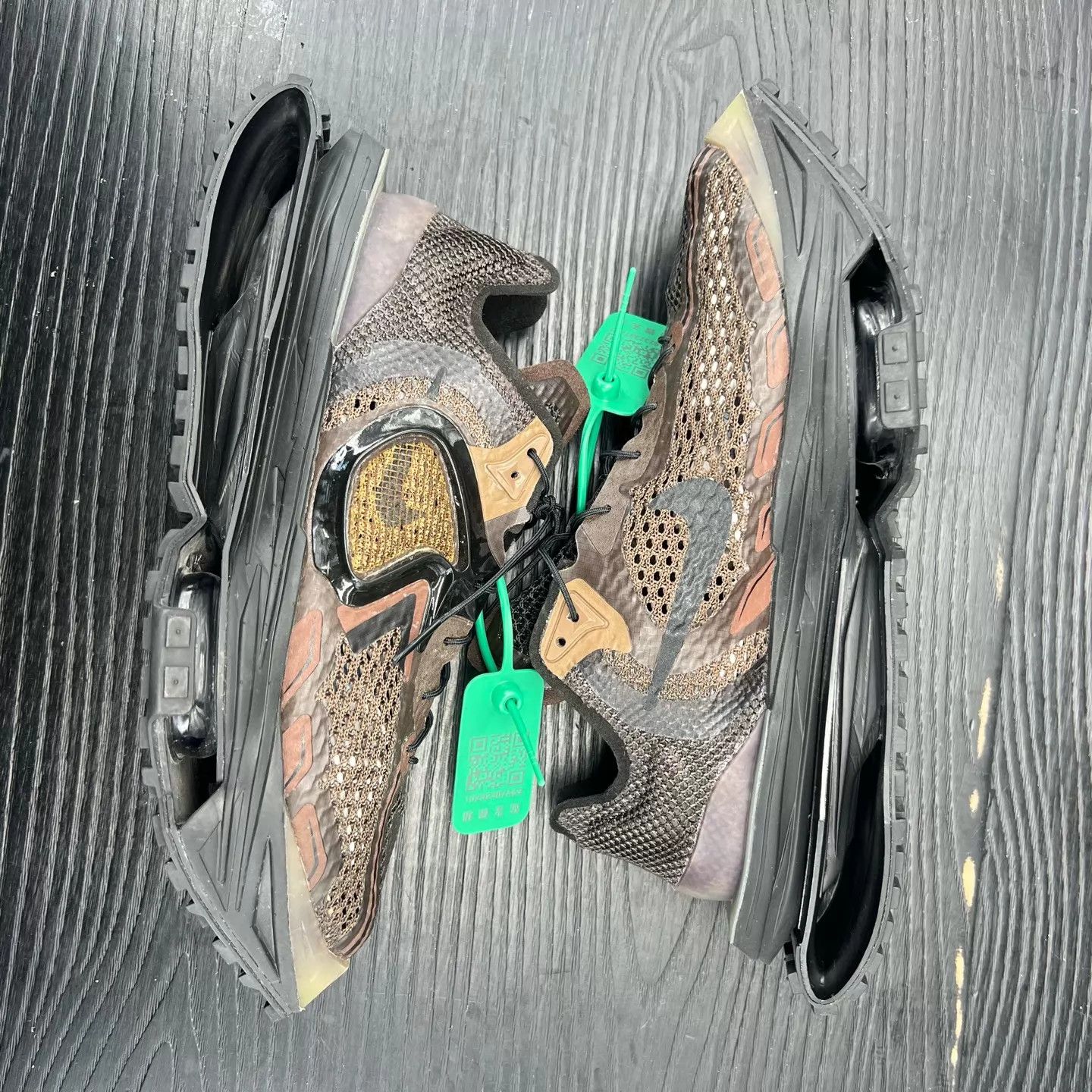 Nike mmw tank shoes black copper size 41 with box Size US 8 / EU 41 - 3 Thumbnail