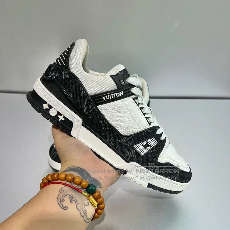 Louis Vuitton Louis Vuitton Trainer Black and White Denim Low Top Board Size US 8 / EU 41 - 8 Thumbnail