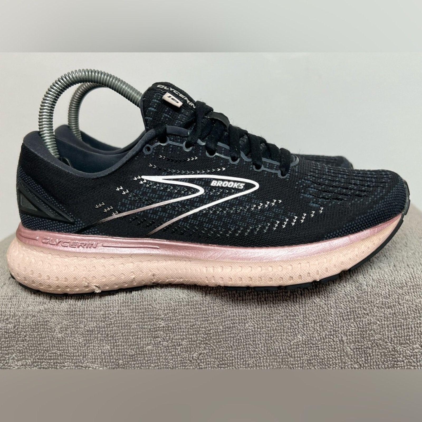 Brooks Brooks Glycerin 19 Women's Size 7 B Black Pink Sneakers Size US 7 / IT 37 - 4 Thumbnail