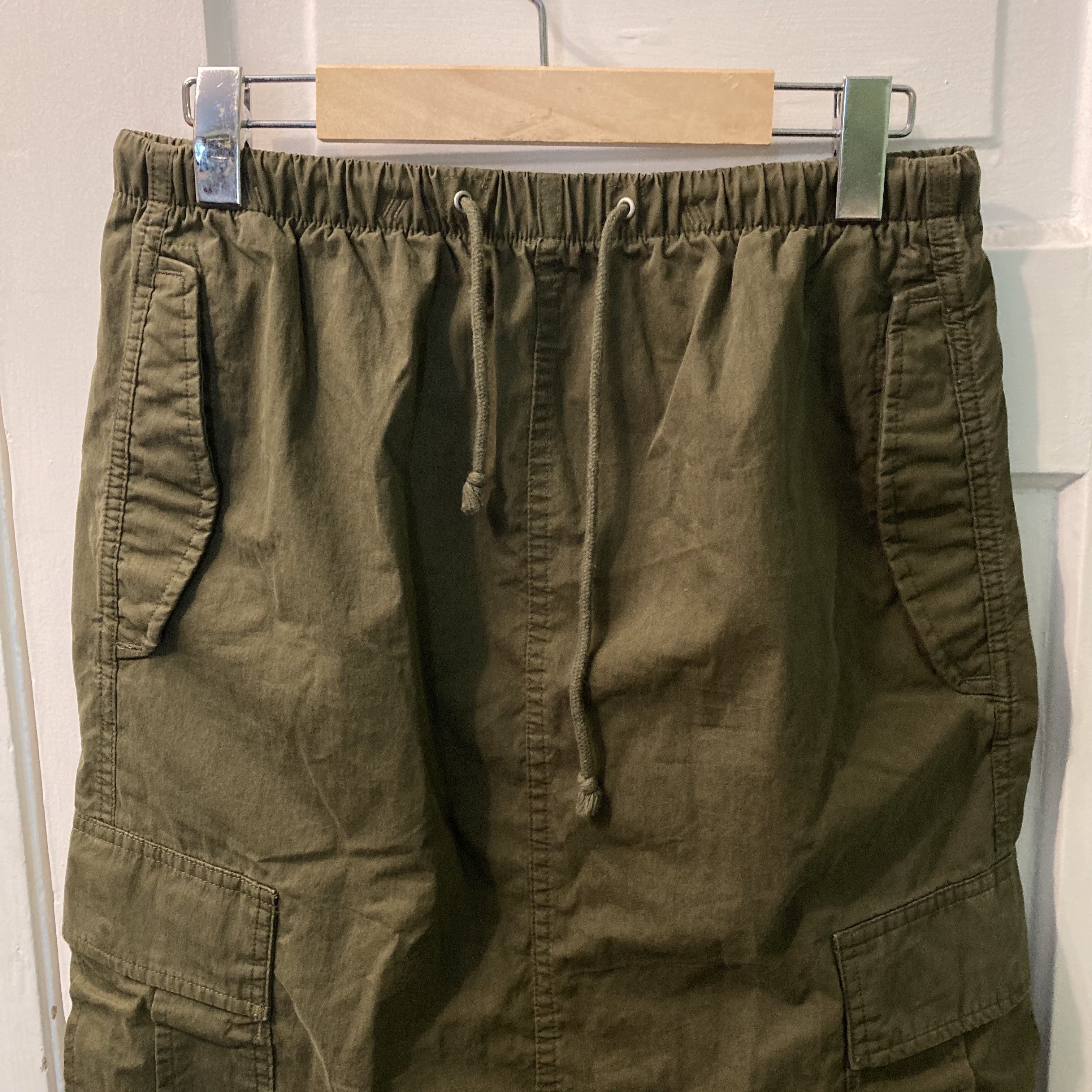 TNA TNA CARGO SKIRT GORPCORE STYLE Size 26" / US 2 / IT 38 - 3 Thumbnail