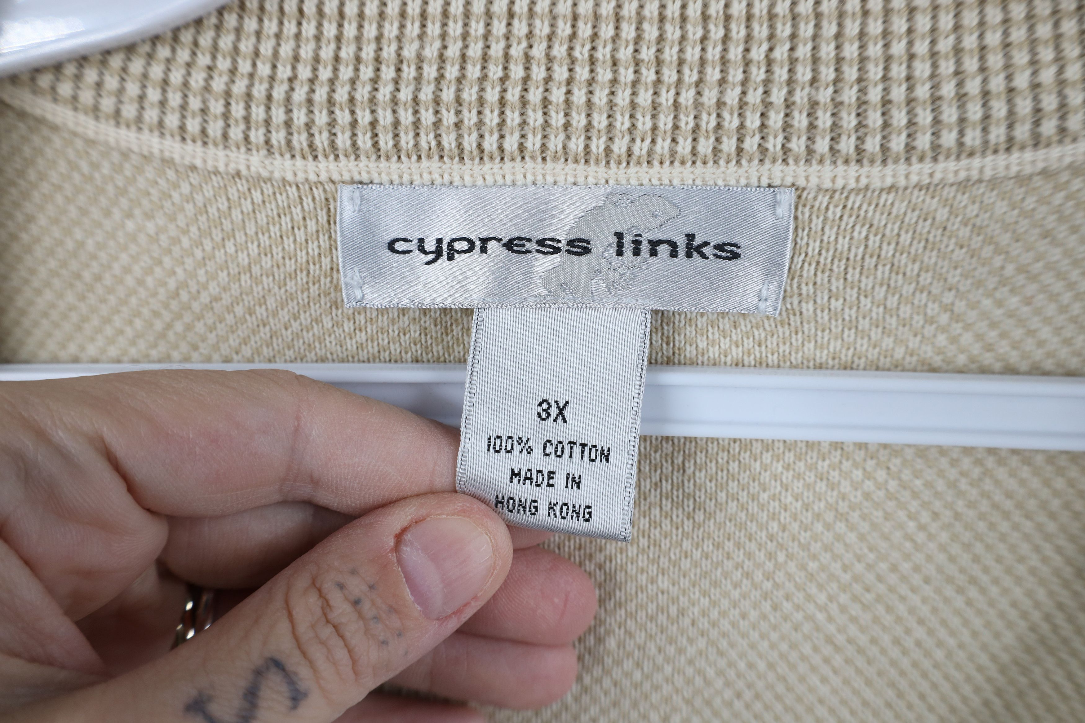 Vintage Vintage 90s Streetwear Thermal Knit Sweater Vest Beige Size US XXL / EU 58 / 5 - 7 Thumbnail