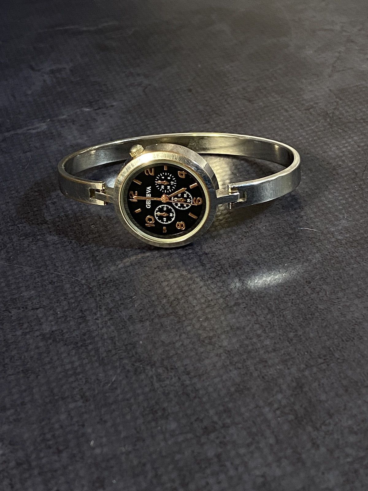 Jewelry × Vintage Elegant Geneva Quartz Steel Bangle Watch Japanese Brand Size ONE SIZE - 3 Thumbnail