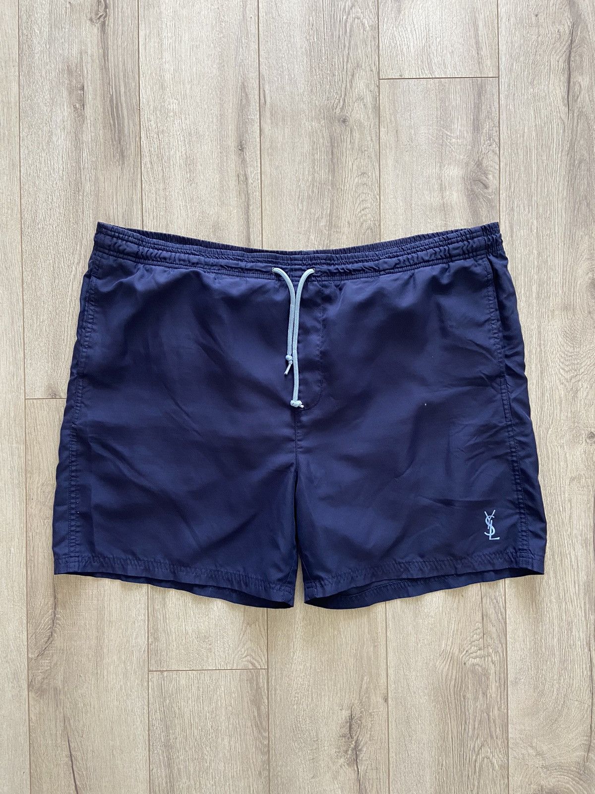 Yves Saint Laurent Yves Saint Laurent Shorts Size US 36 / EU 52 - 1 Thumbnail