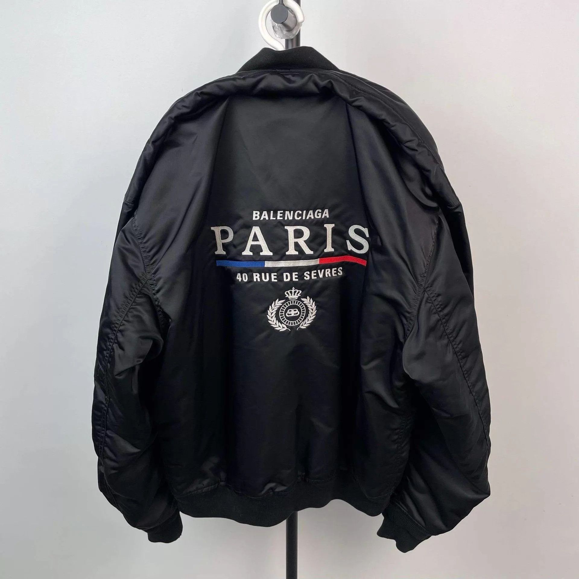 Balenciaga Balenciaga bomber jacket orange lining patch 48 Size US M / EU 48-50 / 2 - 2 Thumbnail
