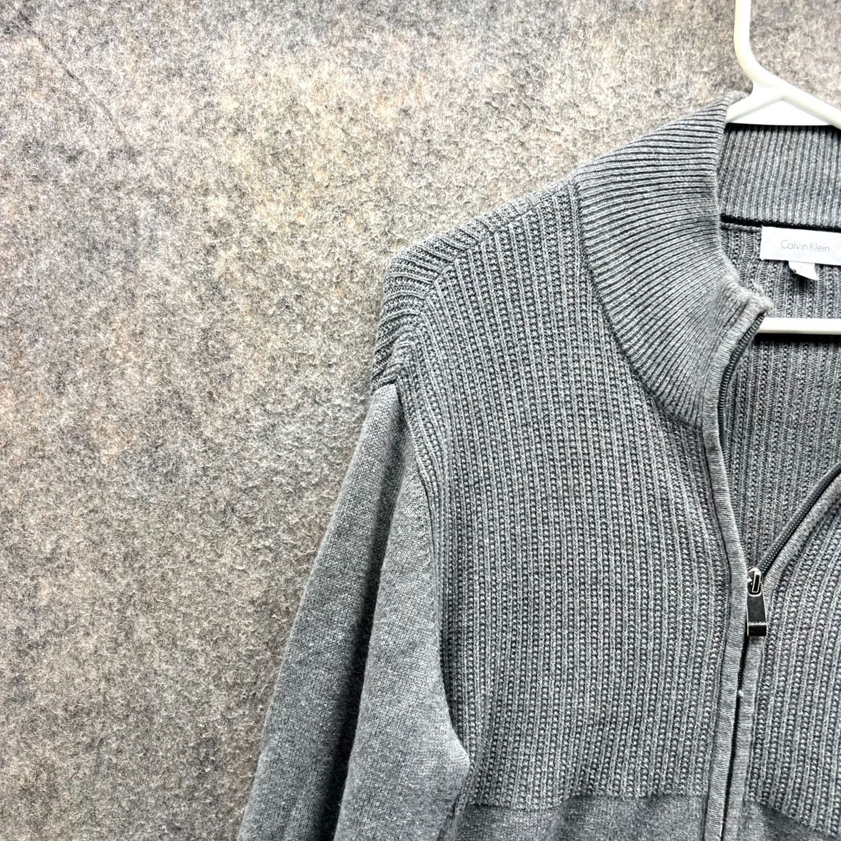 Calvin Klein VINTAGE Calvin Klein Sweater Shirt Men Small Gray Full Zip Fleece Cotton Jacket Chunky Knit Size US S / EU 44-46 / 1 - 4 Thumbnail