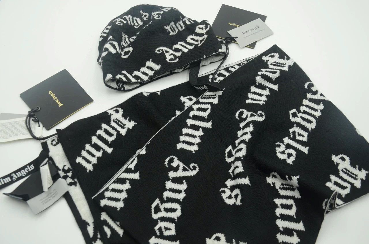 Palm Angels Palm Angels All Over Logo Wool Scarf & Hat Set Unisex New Size ONE SIZE - 1 Thumbnail