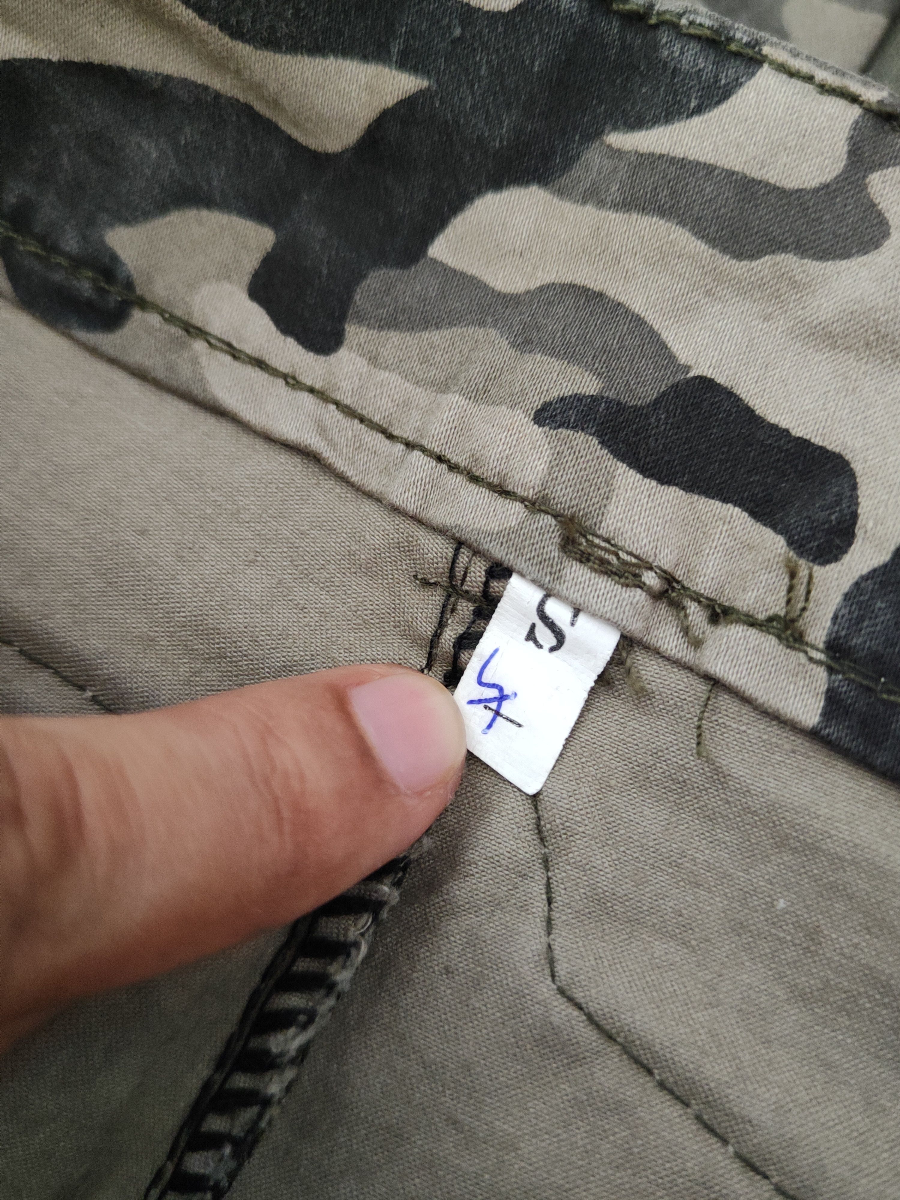 Japanese Brand DLL Japanese Brand Camouflage Multipocket Cargo Pants #234 Size 26" / US 2 / IT 38 - 13 Thumbnail