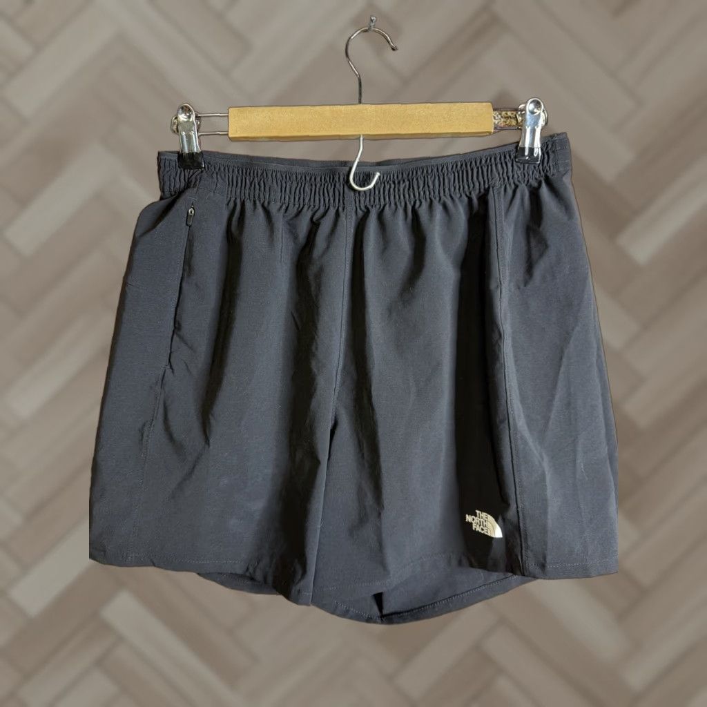 The North Face The North Face Shorts Womens Medium Black Running Flashdry-XD Size 32" / US 10 / IT 46 - 1 Thumbnail
