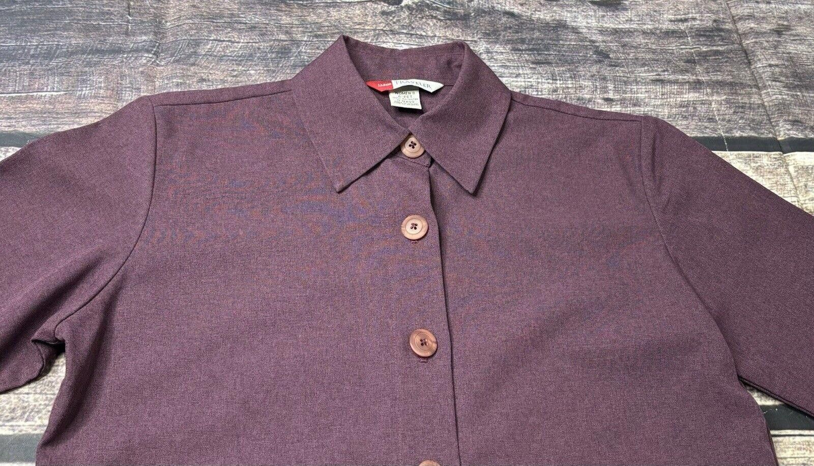 L.L. Bean LL Bean Traveler Shirt Women Size 6 Petite Button Up Career Size M / US 6-8 / IT 42-44 - 4 Thumbnail