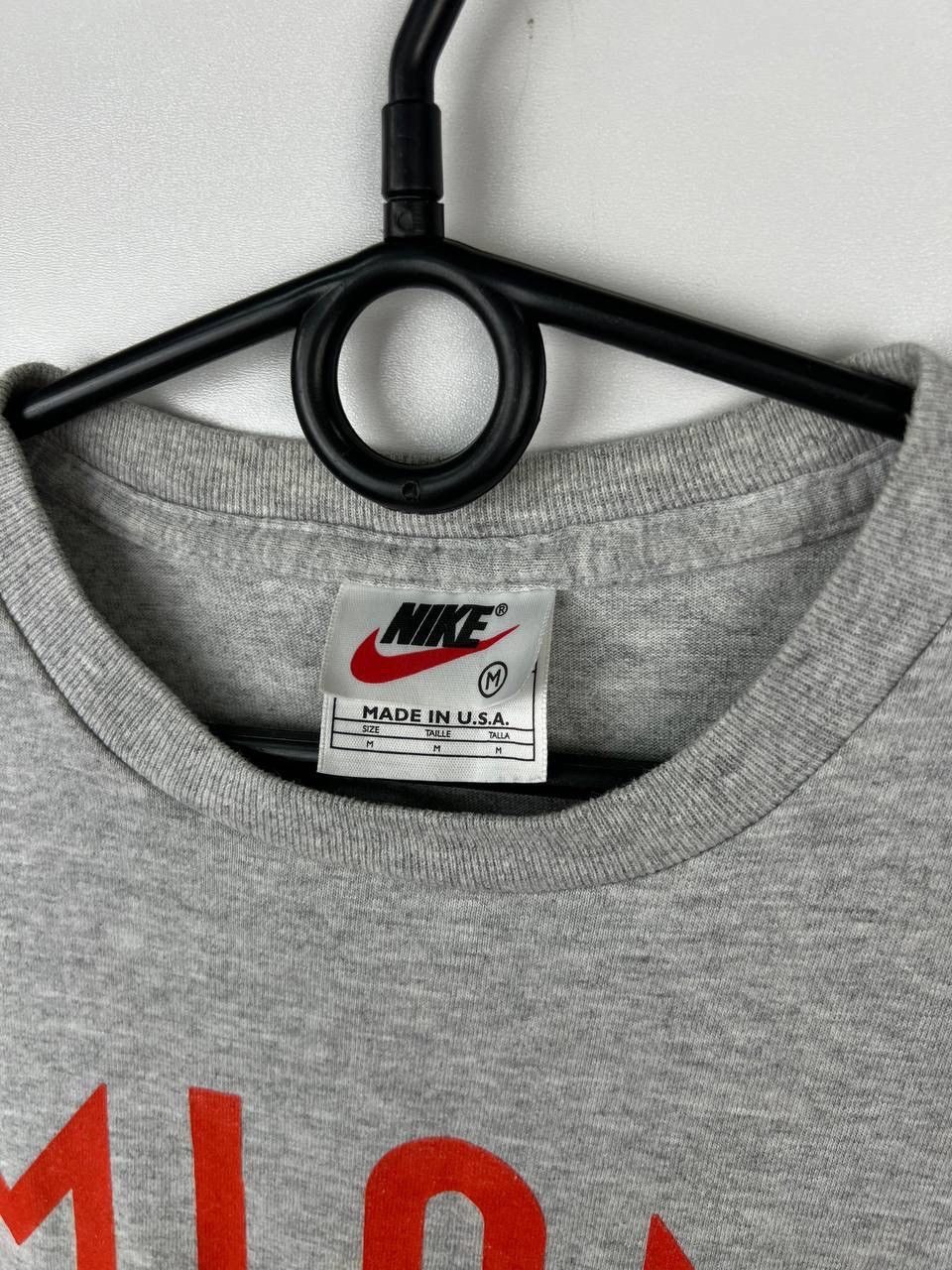 Vintage Nike Miami Hurricanes Football vintage t-shirts wmns size M Size US M / EU 48-50 / 2 - 3 Thumbnail