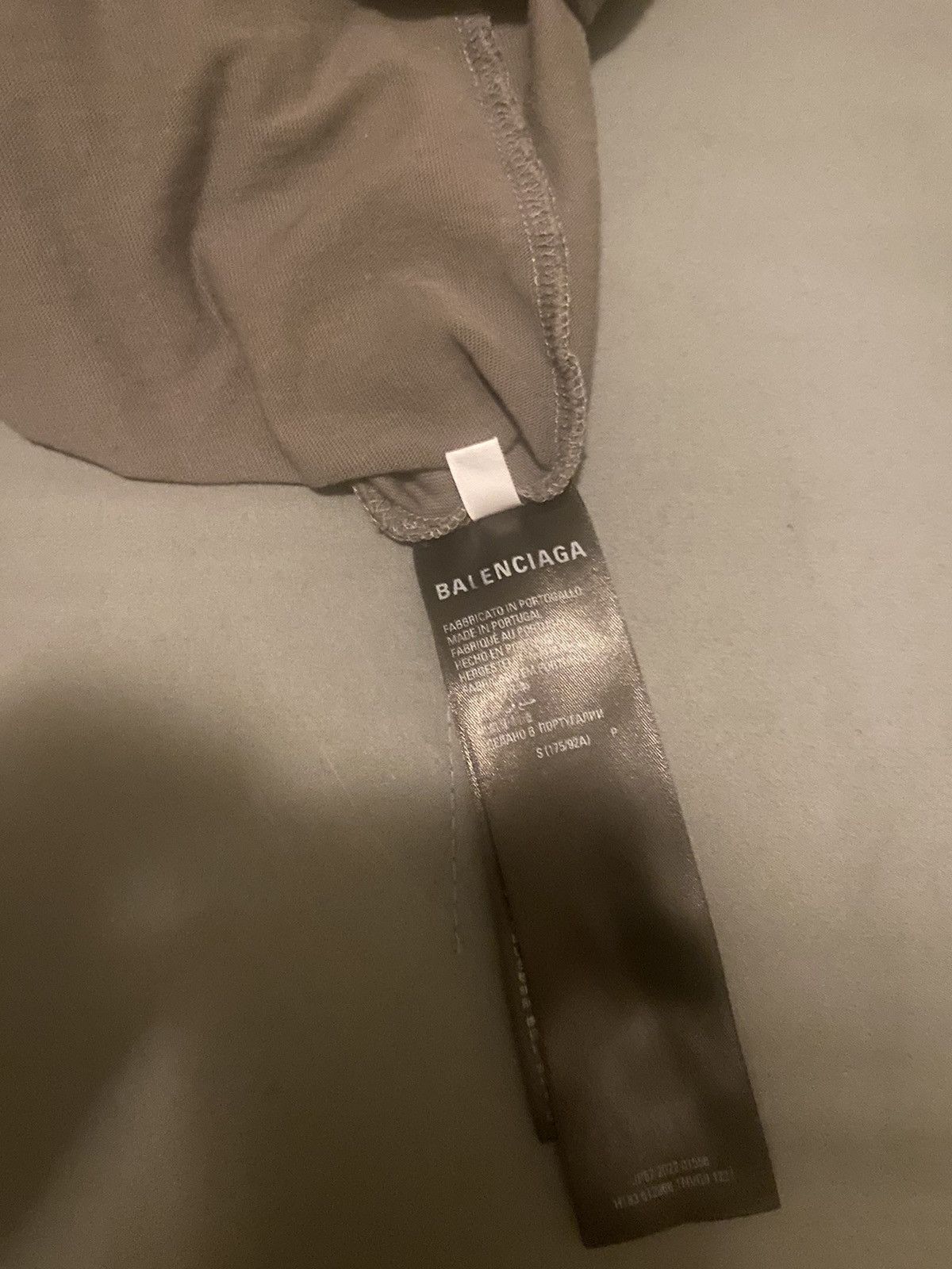 Balenciaga Beautiful Balenciaga Size US S / EU 44-46 / 1 - 6 Thumbnail