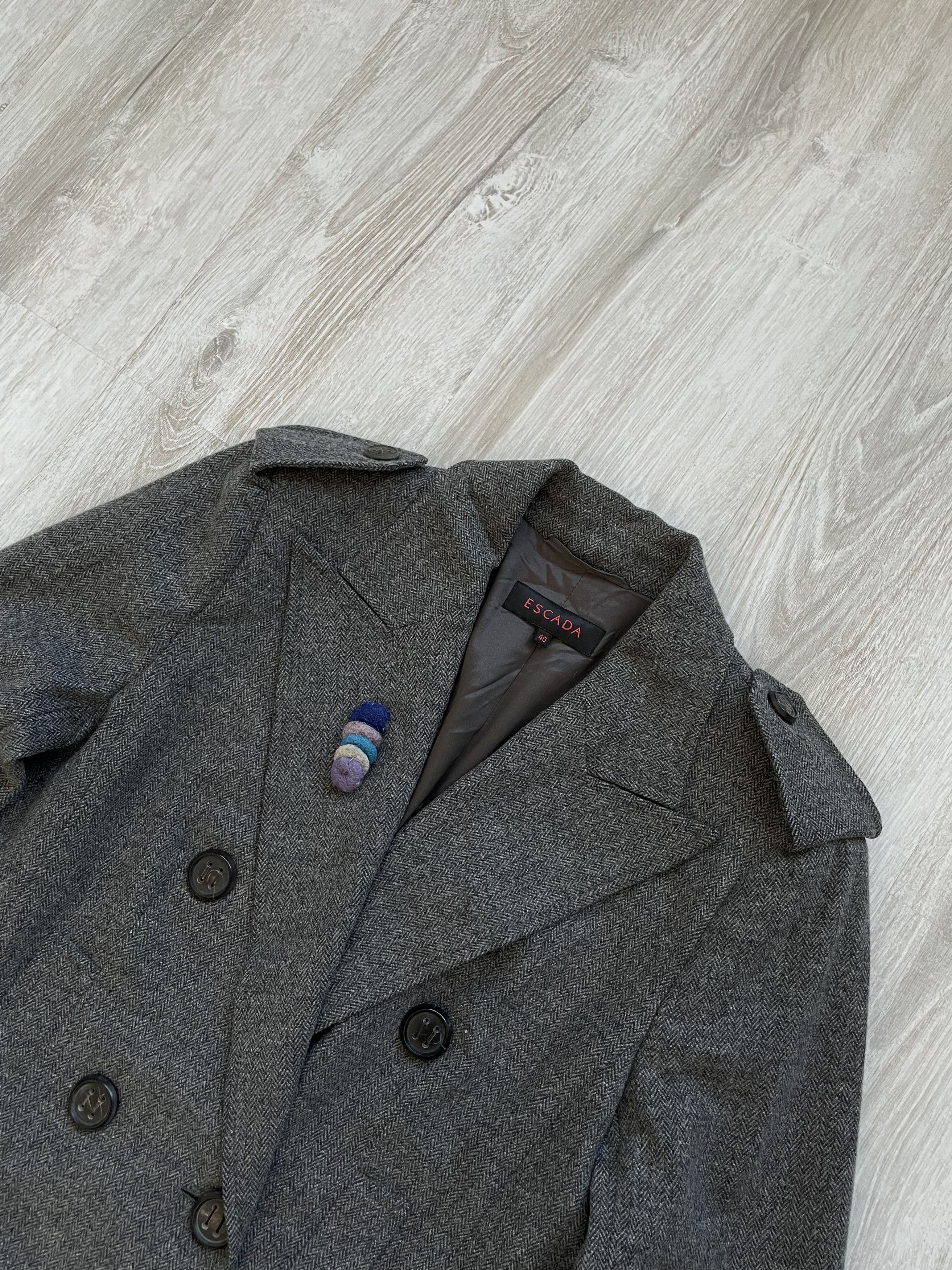 Escada Vintage Escada Wool Coat Size M / US 6-8 / IT 42-44 - 2 Thumbnail
