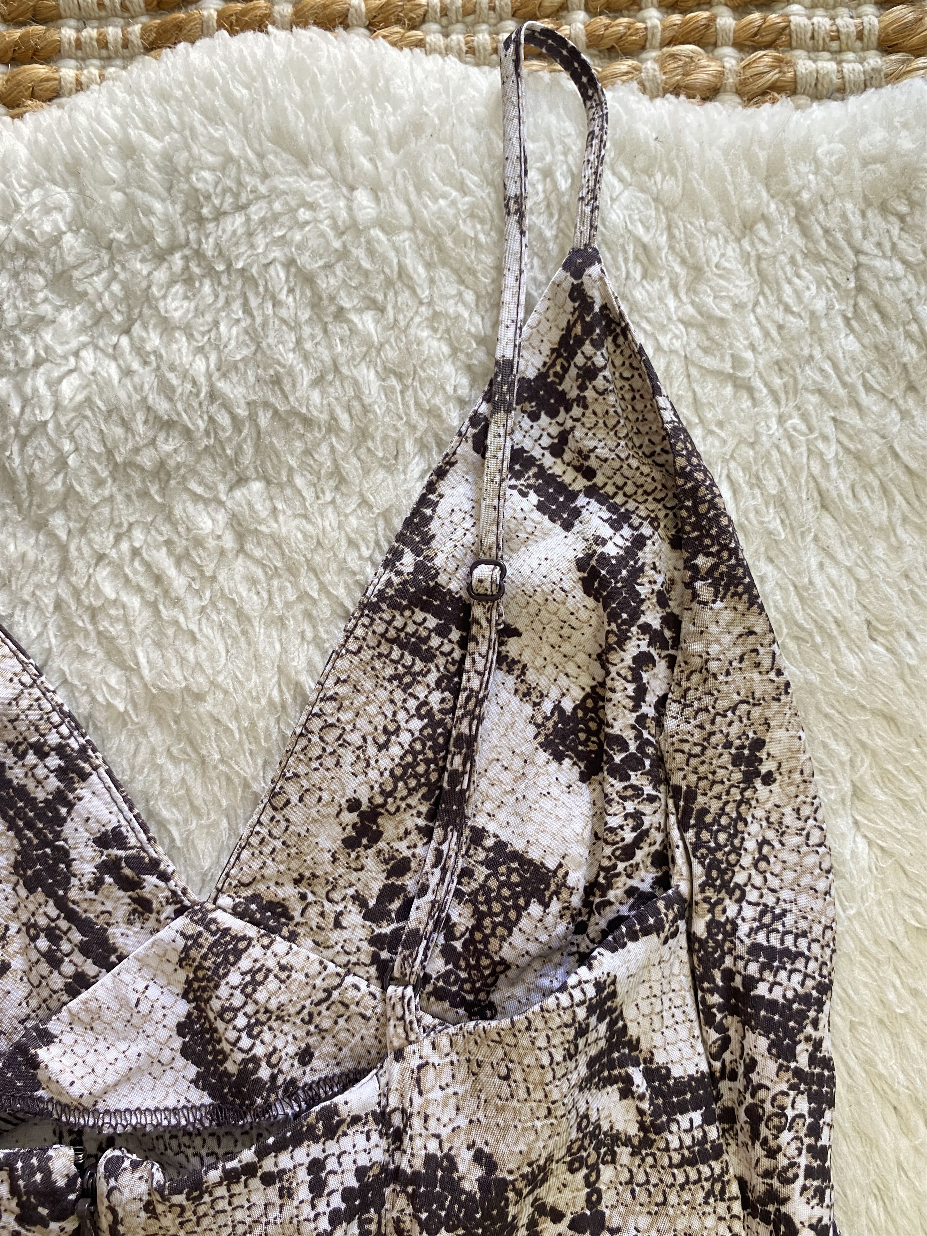 H&M Grunge Beige Snakeskin-Patterned Slip Dress Size XS / US 0-2 / IT 36-38 - 4 Thumbnail