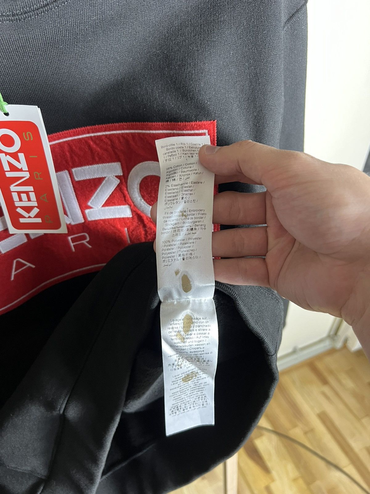Kenzo Kenzo Box Logo Black Hoodie Y2K Big Logo Size US S / EU 44-46 / 1 - 10 Thumbnail