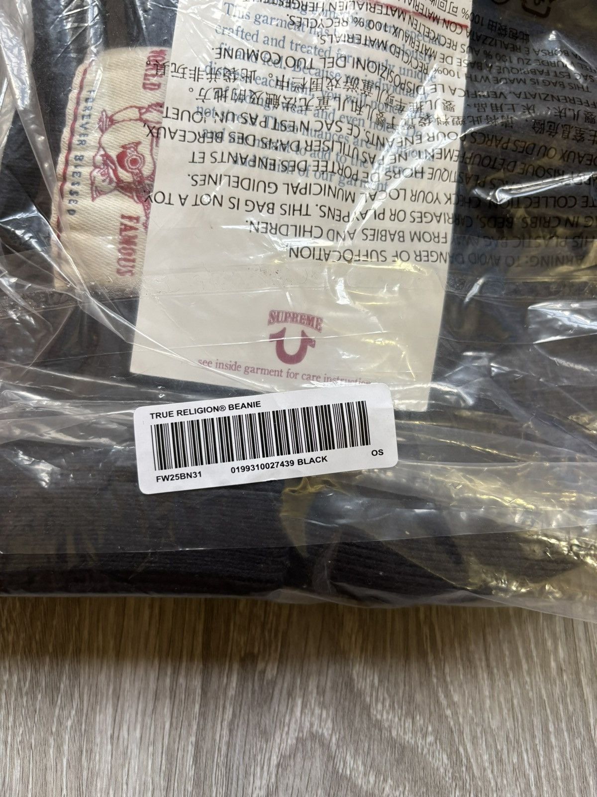 Supreme × True Religion Supreme True Religion Black Beanie FW25 Size ONE SIZE - 6 Thumbnail