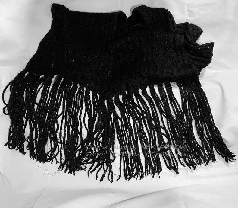 Ann Demeulemeester Ann Demeulemeester Fringed Black Scarf. Size ONE SIZE - 3 Thumbnail