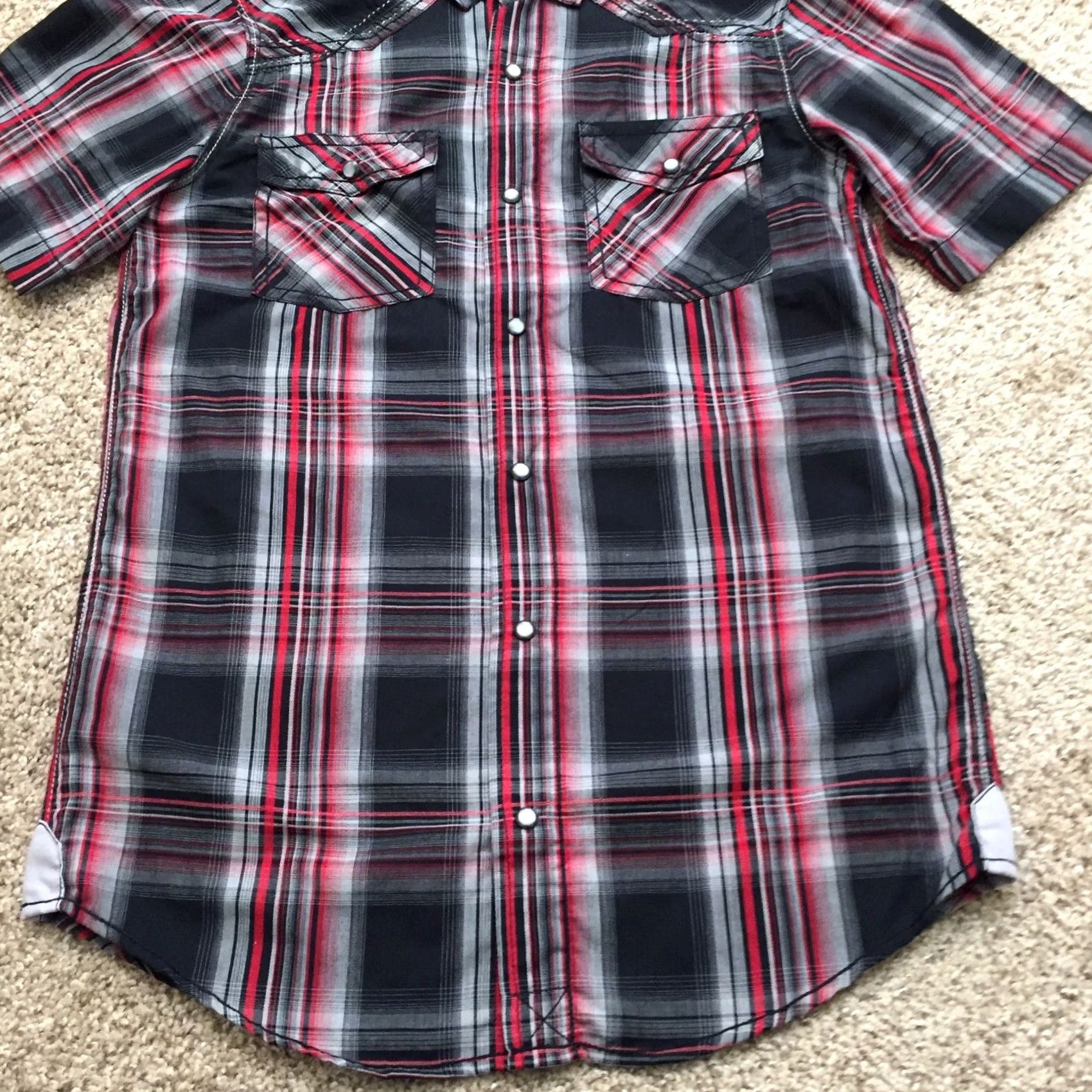 Burnside Burnside Shirt Mens S Black Red Plaid Short Sleeve Snap Western Button-Up Collared Casual Burnside Mens S Black Red Plaid Western Shirt Size US S / EU 44-46 / 1 - 5 Thumbnail