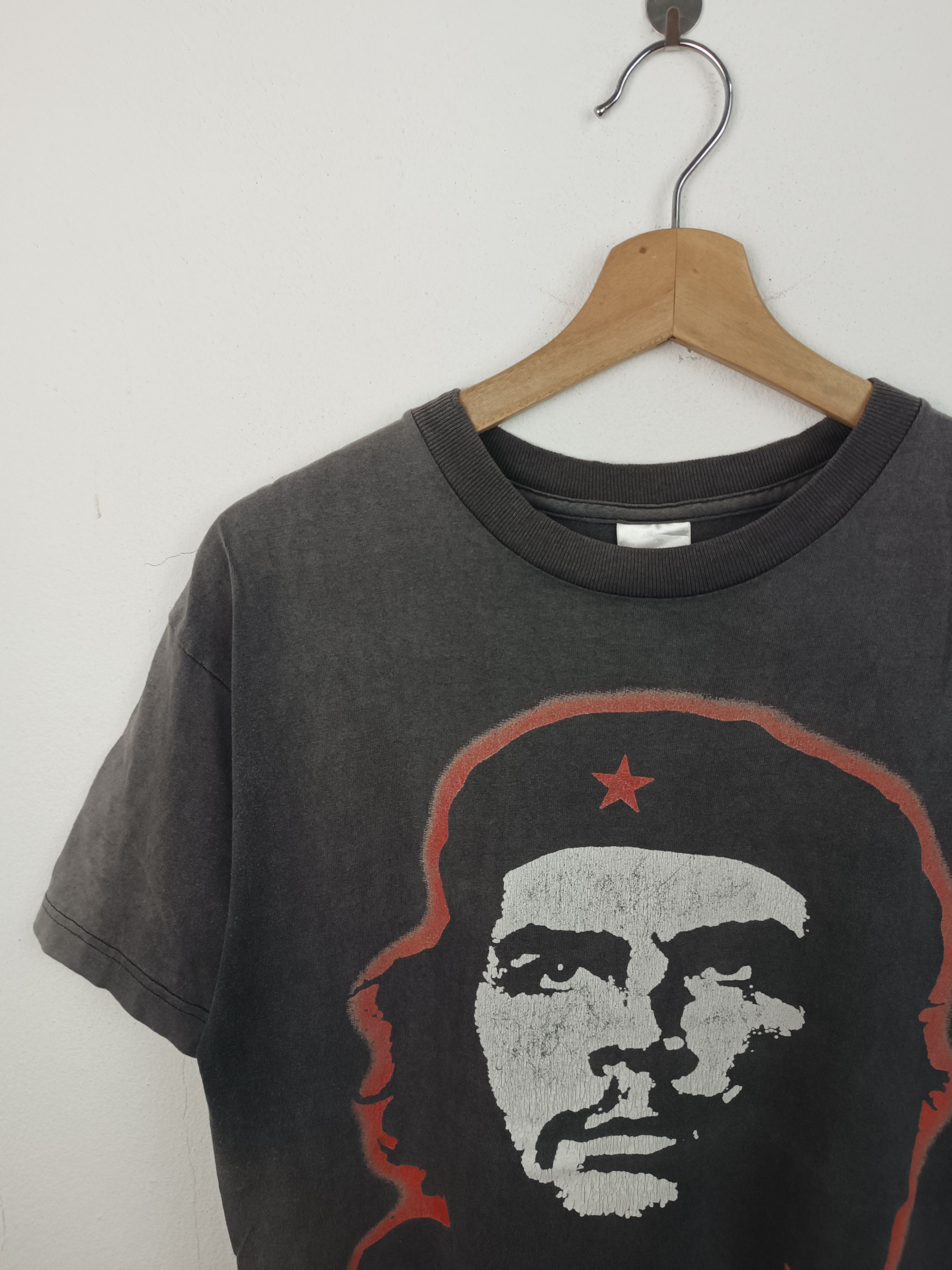 Band Tees VINTAGE 2000s CHE GUEVARA RAGE AGAINST MACHINES ezln zapata Size US M / EU 48-50 / 2 - 5 Thumbnail