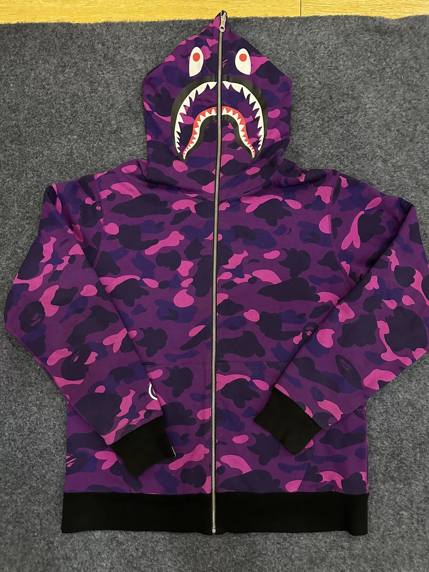 Bape Bape X Multi Shark Sweatshirt Pullover Size US XXL / EU 58 / 5 - 1 Thumbnail