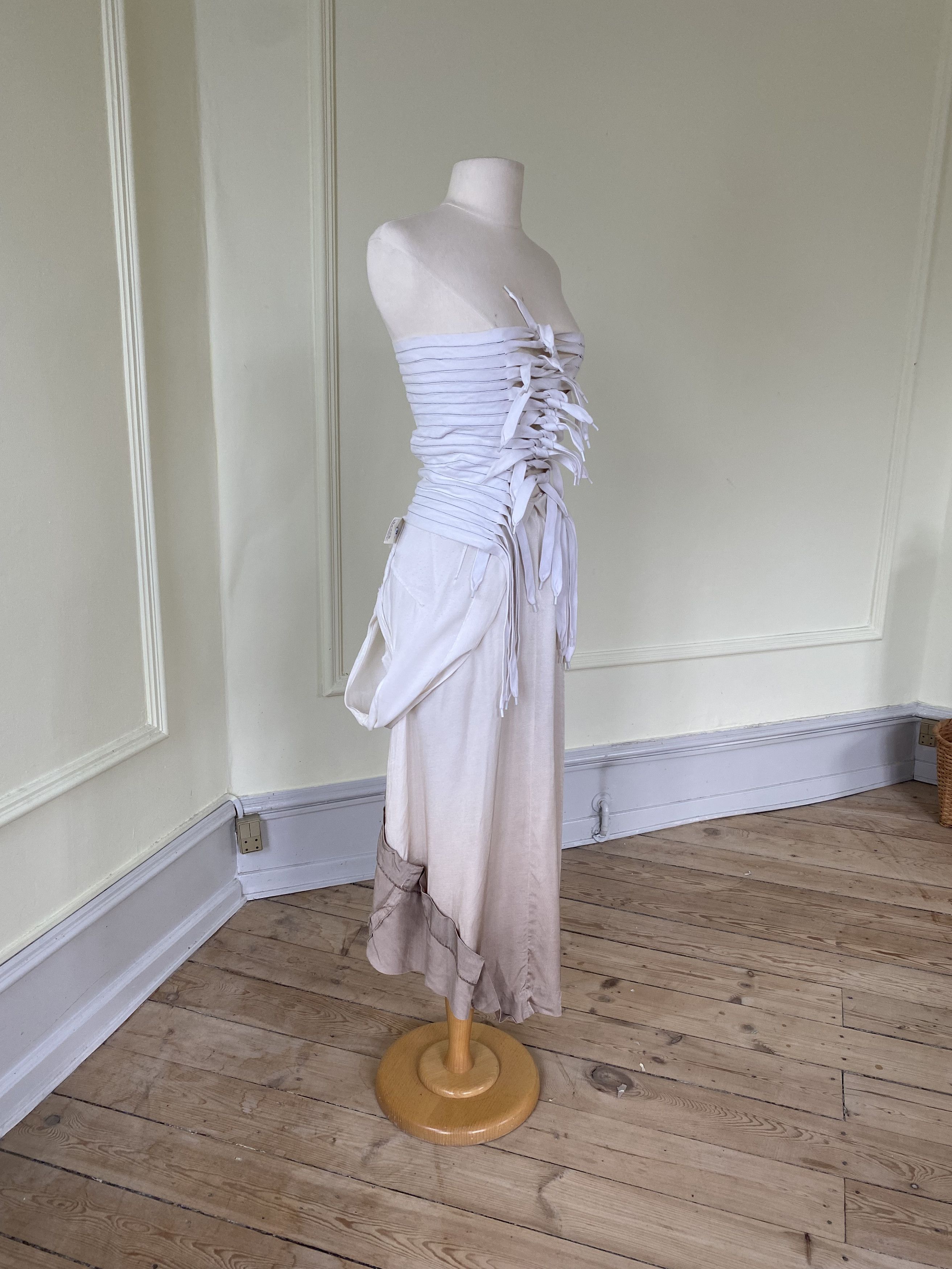 Maison Margiela SS03 Runway Look 25 - 2003 Spring / Summer Size M / US 6-8 / IT 42-44 - 3 Thumbnail