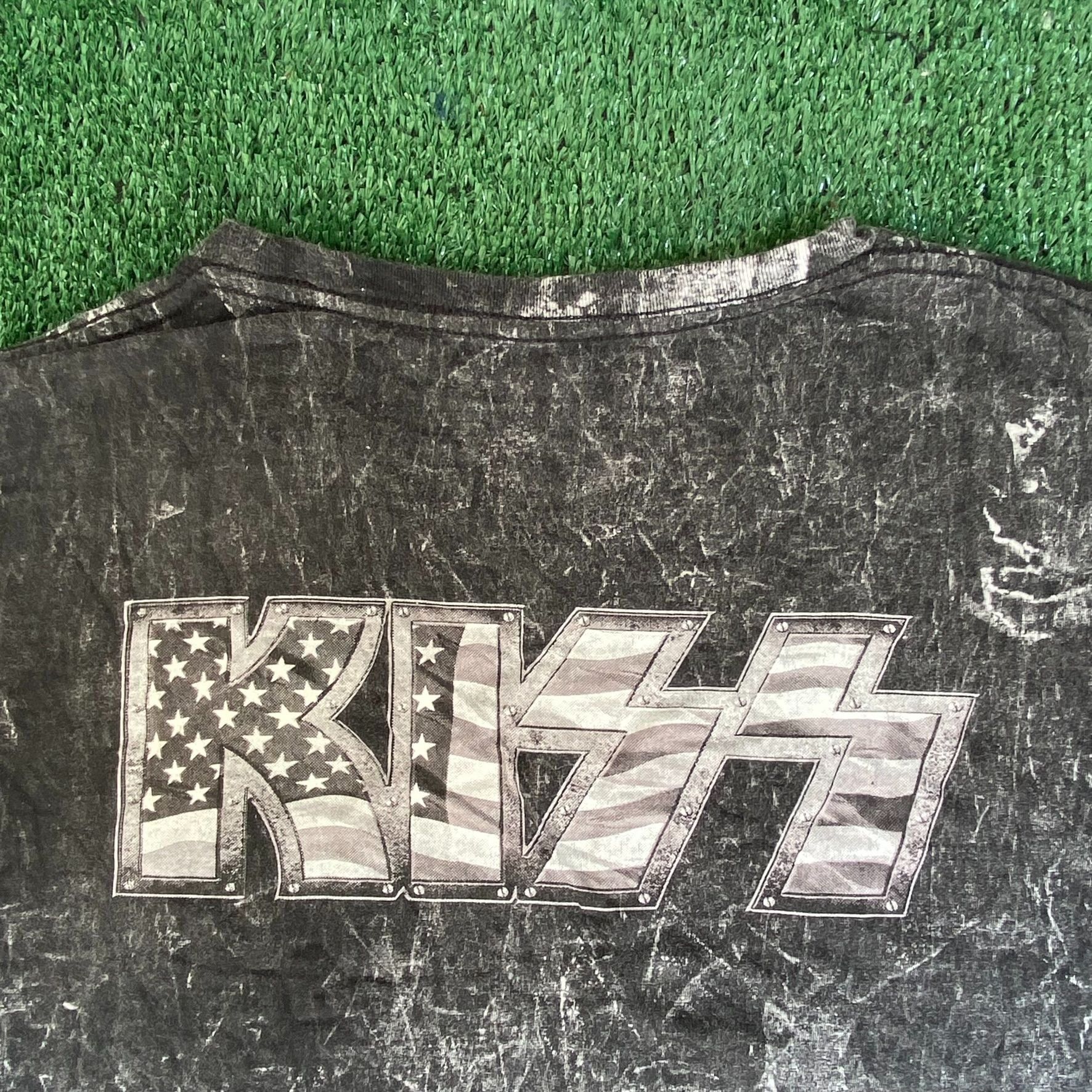 Band Tees Vintage Y2K KISS Band Shirt Punk Glam Metal Logo Rock Tee Size US L / EU 52-54 / 3 - 7 Thumbnail