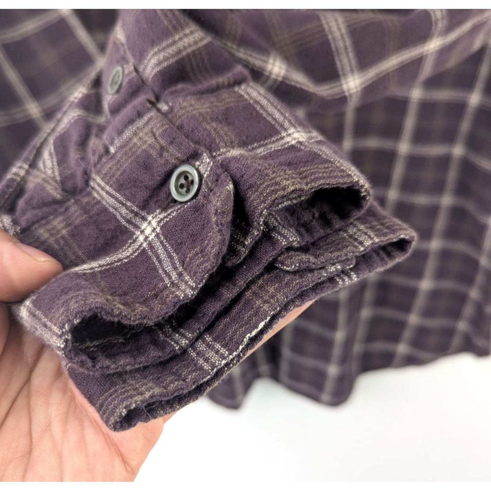 BKE BKE Button-Up Shirt Burgundy Brown Plaid Long Sleeve Women’s Size L/XL Knit 100% Cotton Casual Fall Spring Summer Winter Size L / US 10 / IT 46 - 3 Thumbnail