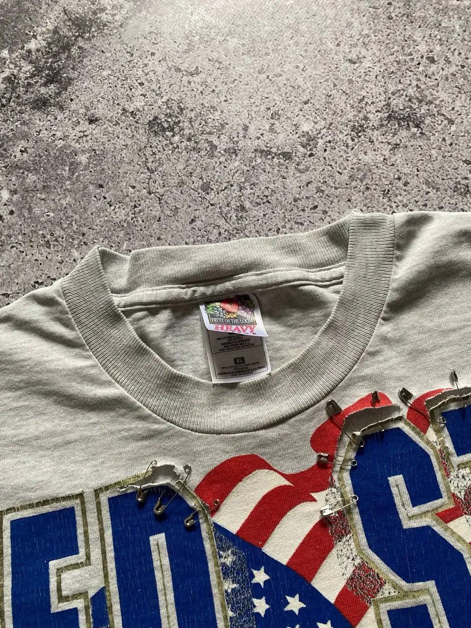 Cartoon Network VINTAGE 90s PEANUTS SNOOPY USA DISTRESSED CARTOON T SHIRT Size US XL / EU 56 / 4 - 12 Thumbnail
