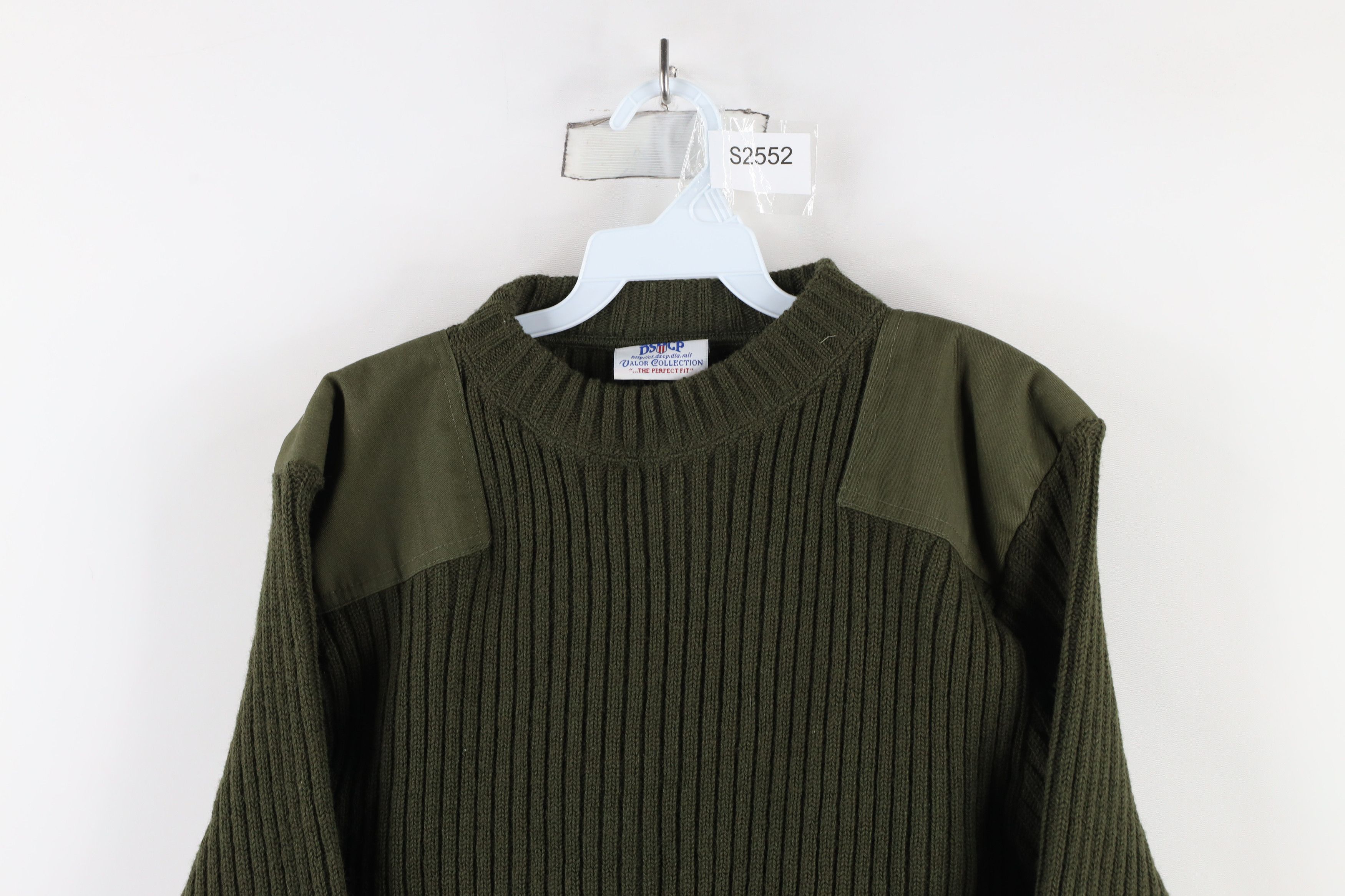 Vintage Vintage 90s Military Ribbed Knit Commando Sweater Green USA Size US L / EU 52-54 / 3 - 2 Thumbnail
