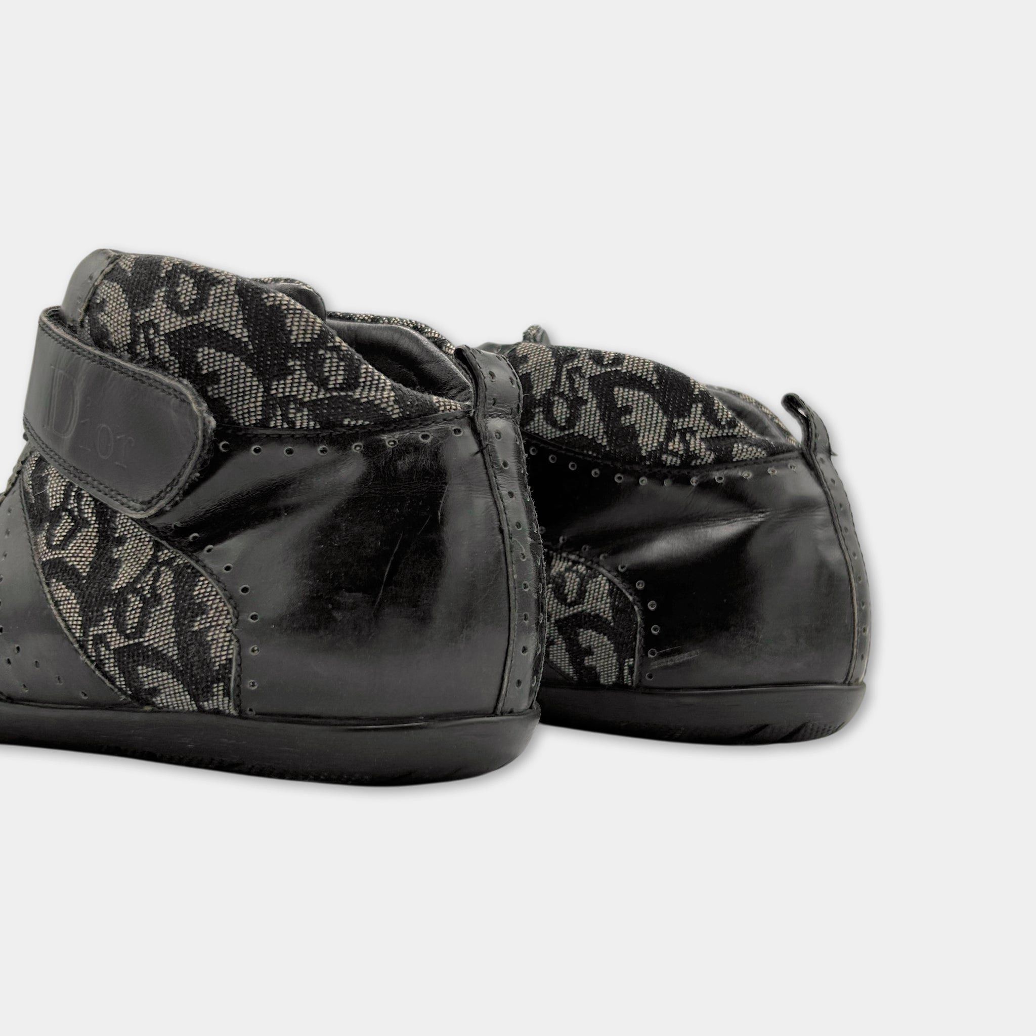 Dior Christian Dior 2004 Monogram Canvas Mid-Top Sneakers Size US 9 / IT 39 - 7 Thumbnail