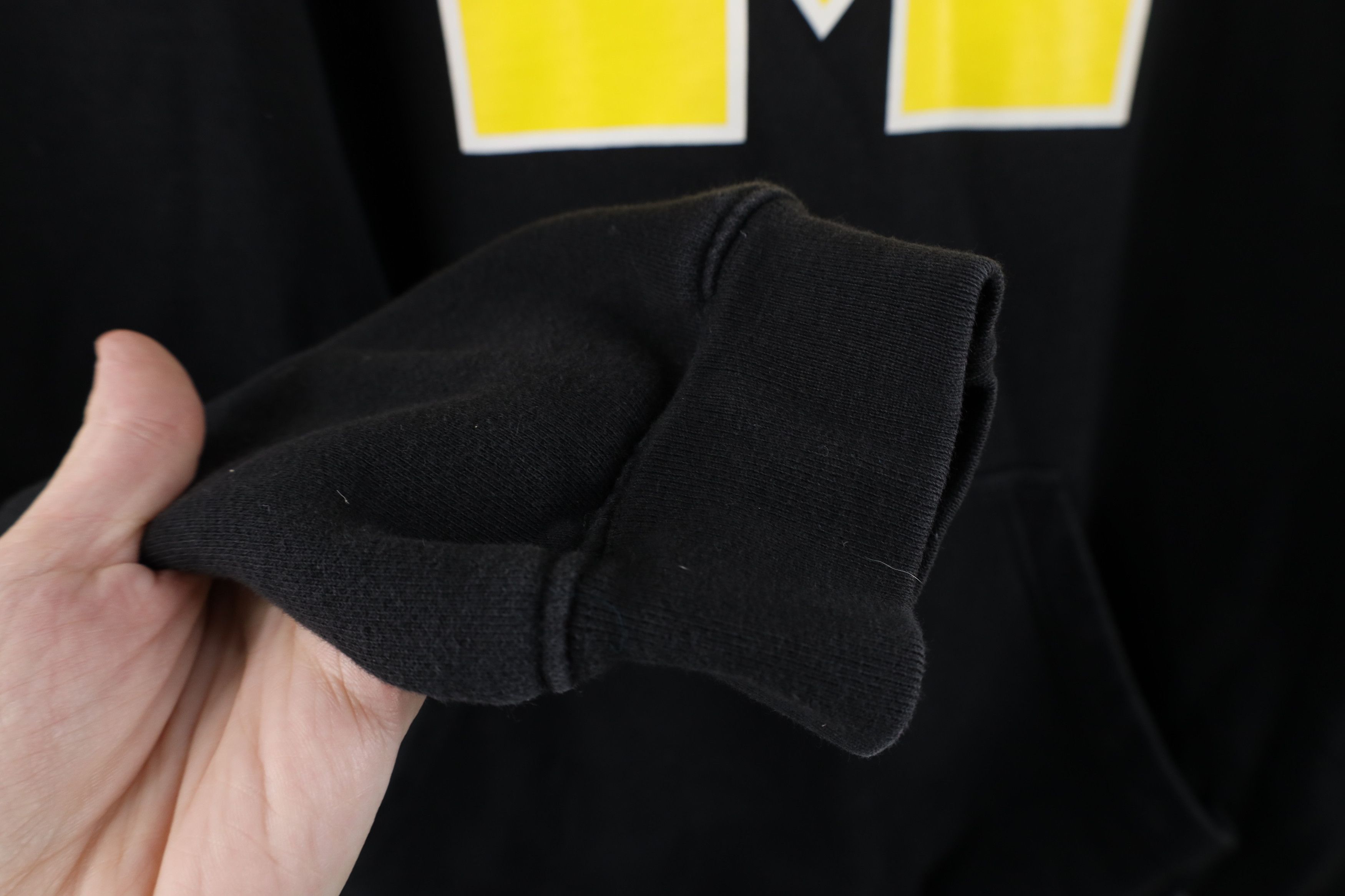Adidas Vintage Y2K Adidas University of Michigan Football Hoodie Size US M / EU 48-50 / 2 - 7 Thumbnail