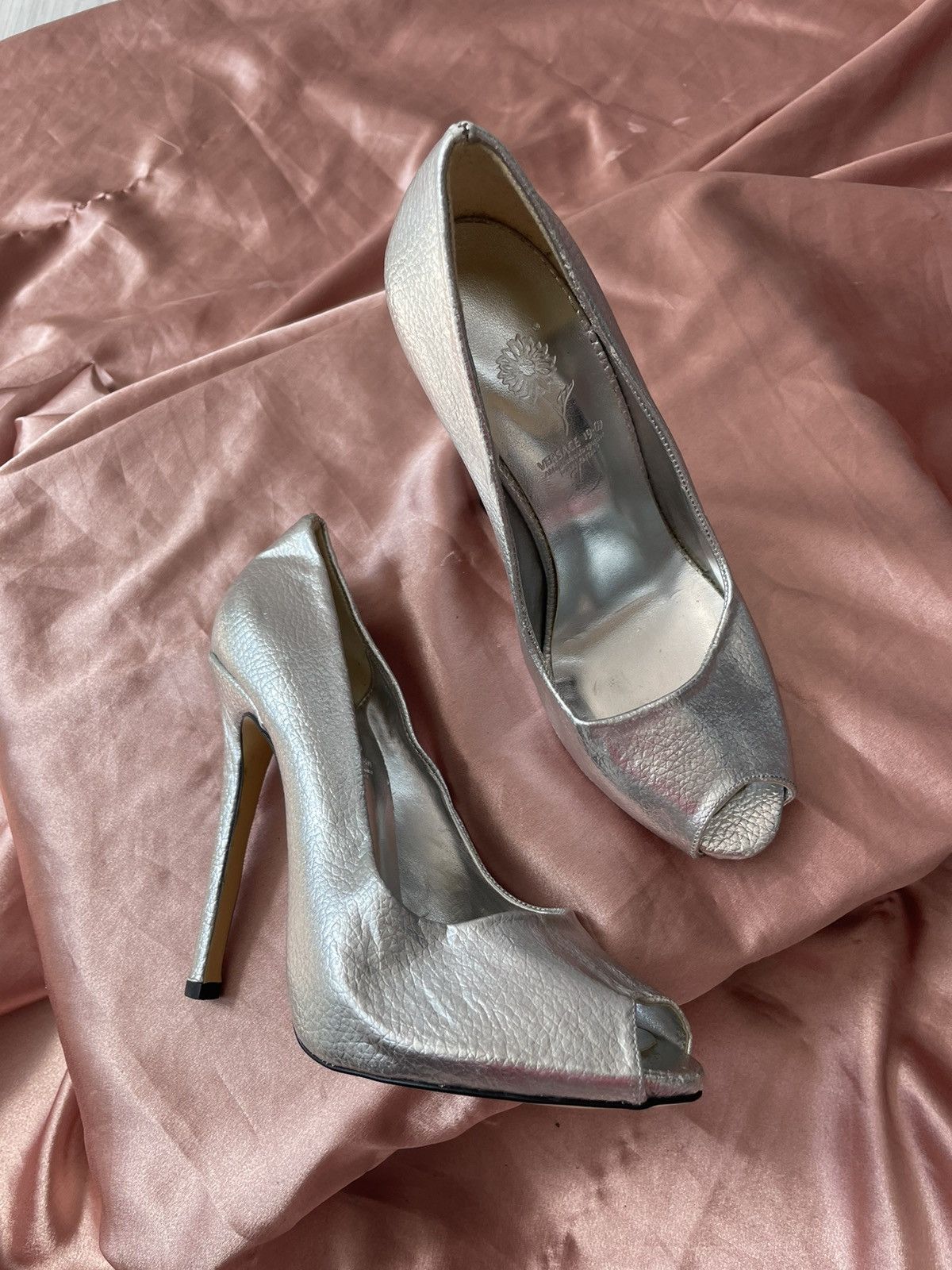 Versace Versace vintage heels Size US 6.5 / IT 36.5 - 6 Thumbnail