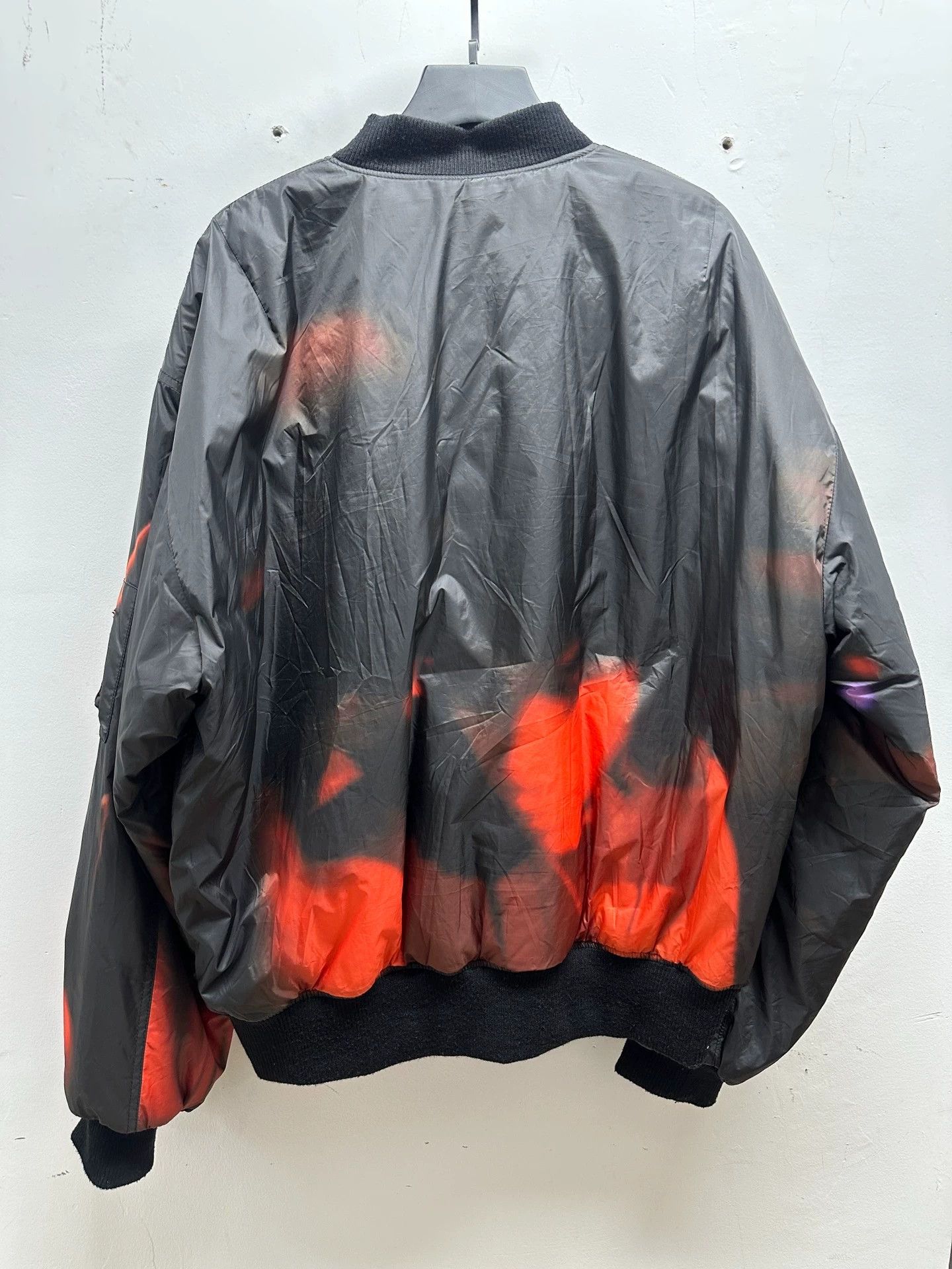 Hyein Seo Hyein seo 16FW MA-1 Bomber OS Patch Badges Print Pin Size US L / EU 52-54 / 3 - 4 Thumbnail