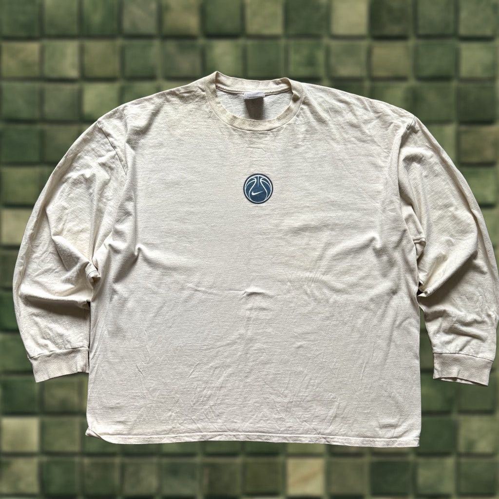 Nike VINTAGE Nike Basketball Swoosh Long Sleeve Shirt Beige XXL Men 90s Pullover Cotton Bball Center Swoosh USA Size US XXL / EU 58 / 5 - 1 Thumbnail
