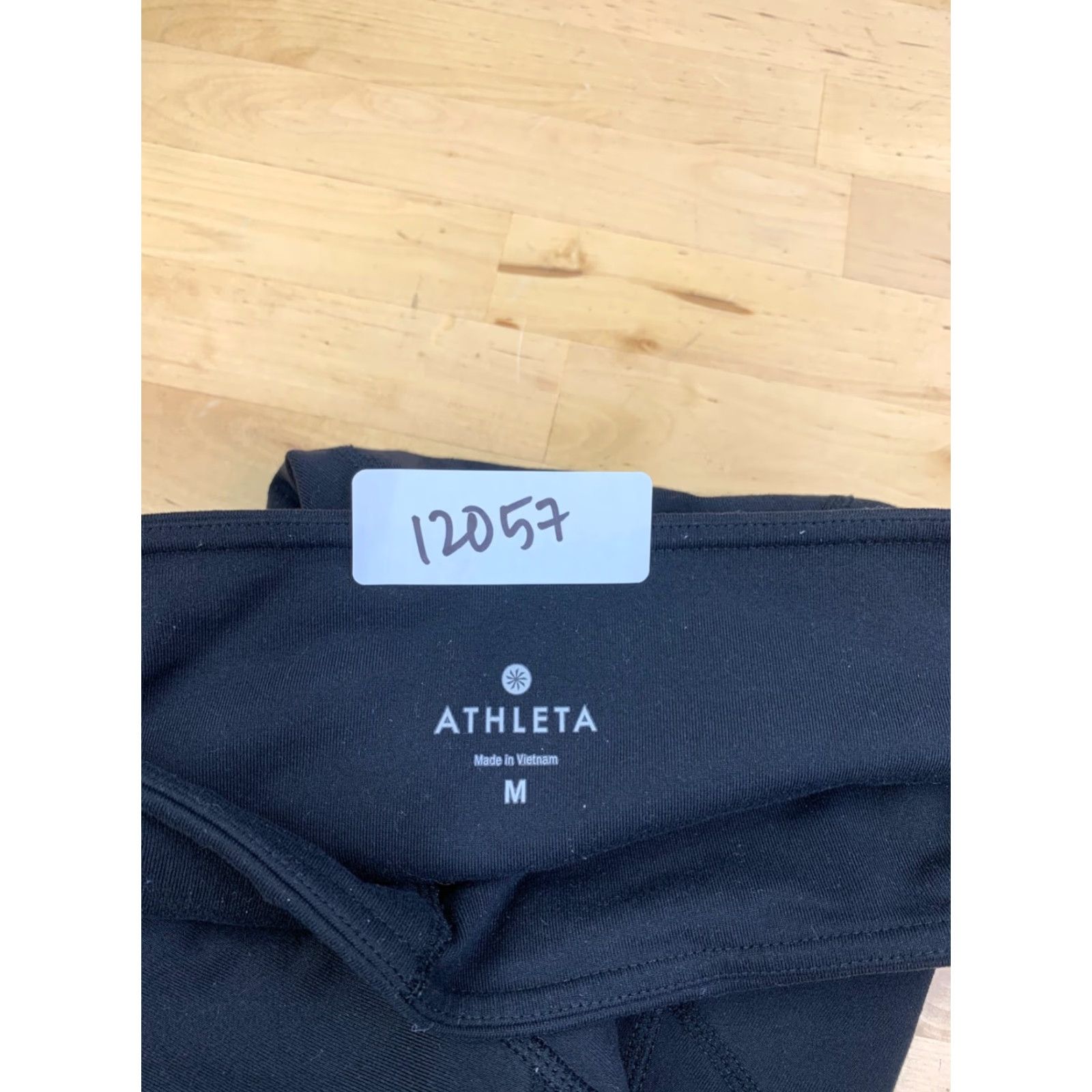 Athleta Athleta Leggings Womens M Black Casual Activewear Gym Yoga 12057 Size 32" / US 10 / IT 46 - 6 Thumbnail